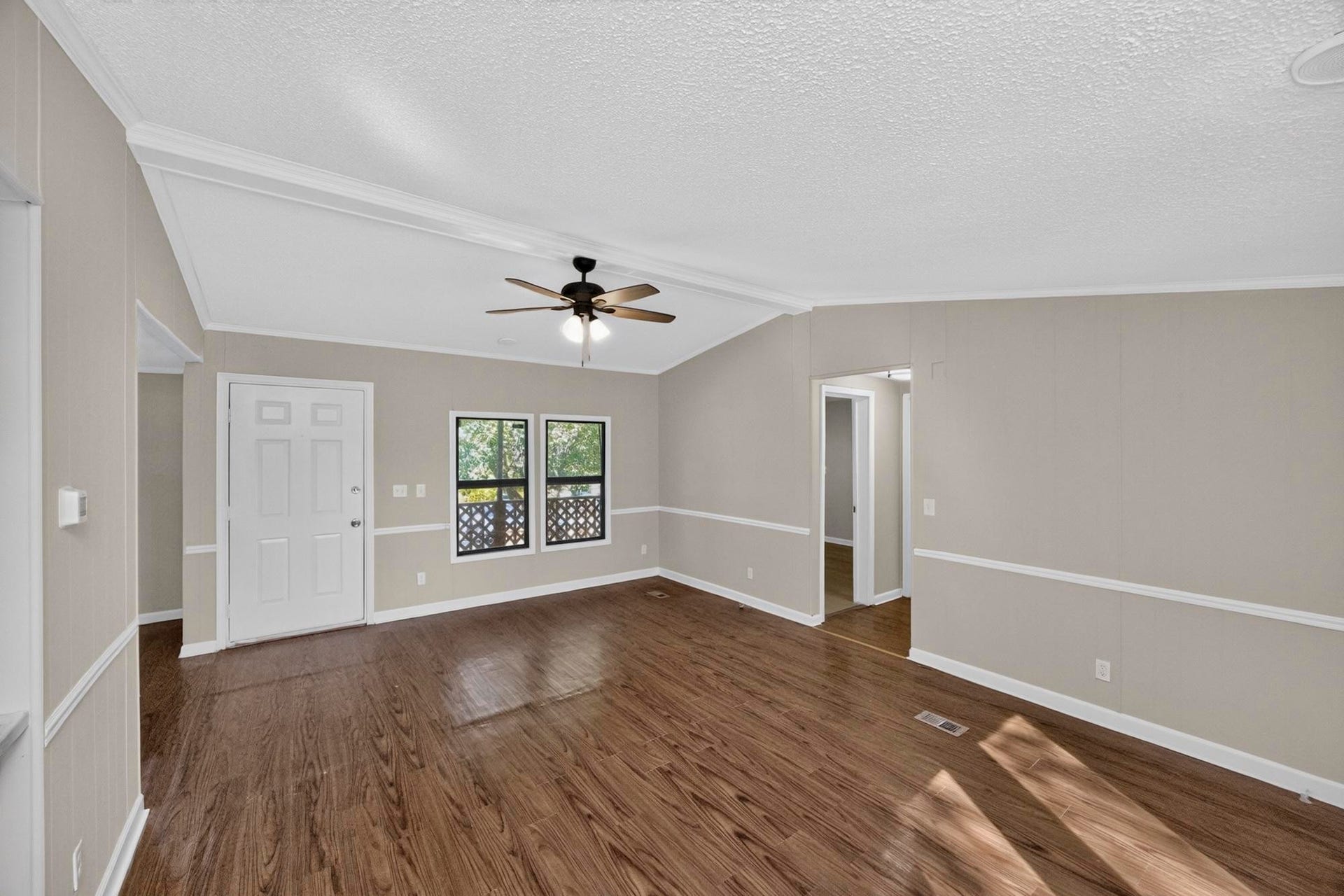 106 Timberline Ct, Nashville, TN 37207