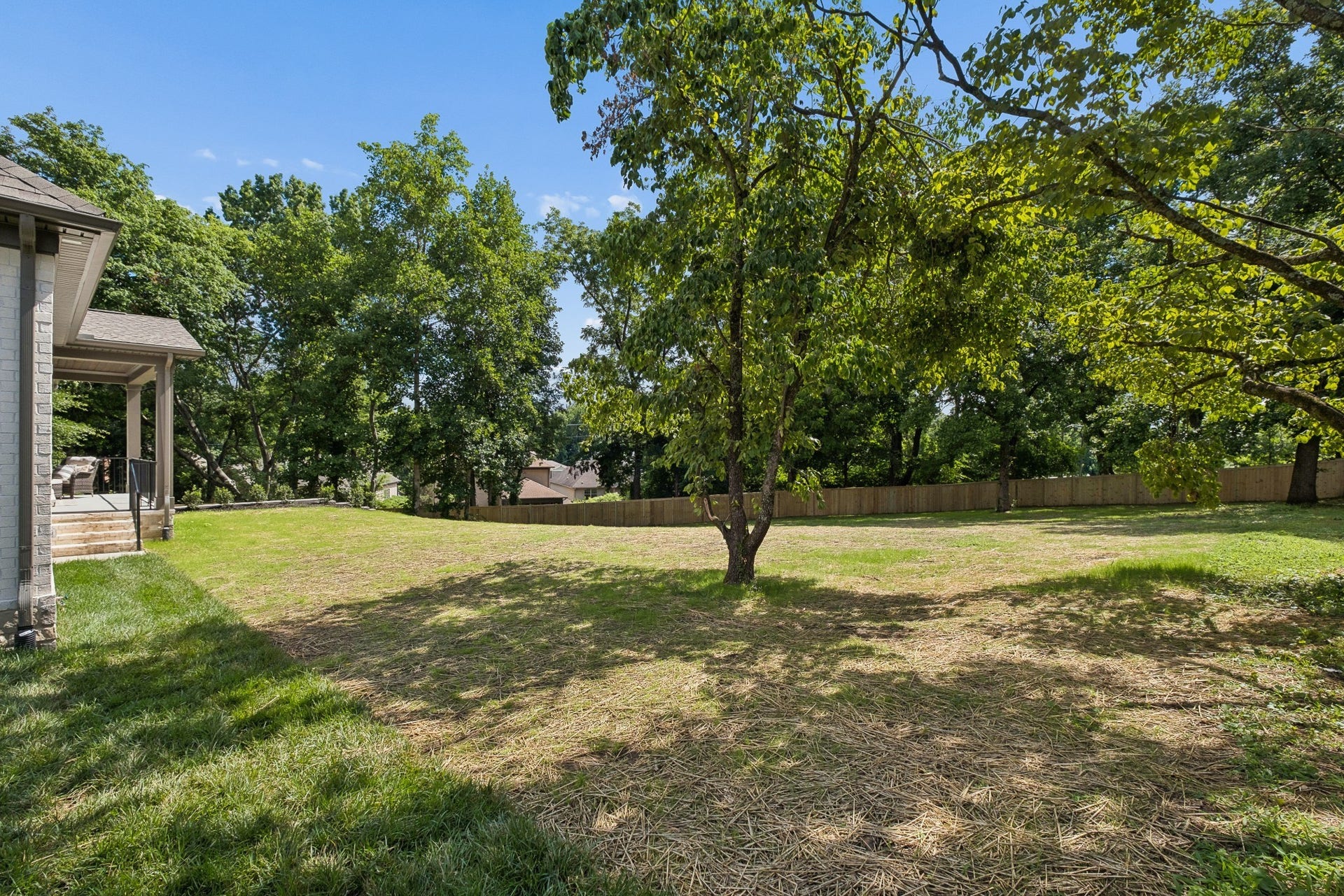 2808 White Oak Dr, Nashville, TN 37215 2808 White Oak Dr, Nashville, TN 37215