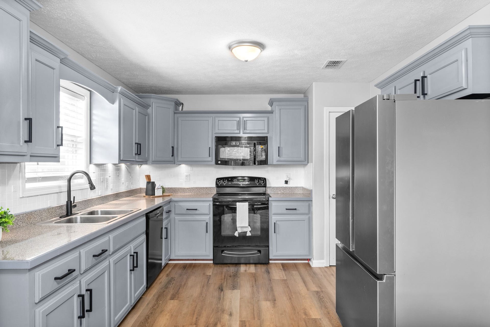 3464 Oak Creek Dr, Clarksville, TN 37040 3464 Oak Creek Dr, Clarksville, TN 37040