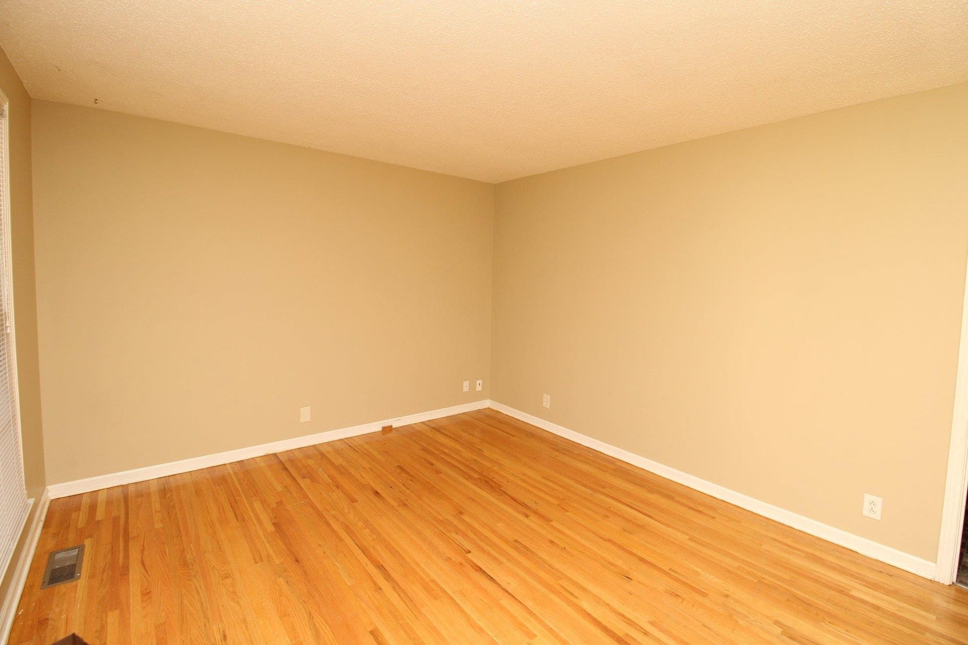 339 Clearview Dr, Clarksville, TN 37043 339 Clearview Dr, Clarksville, TN 37043