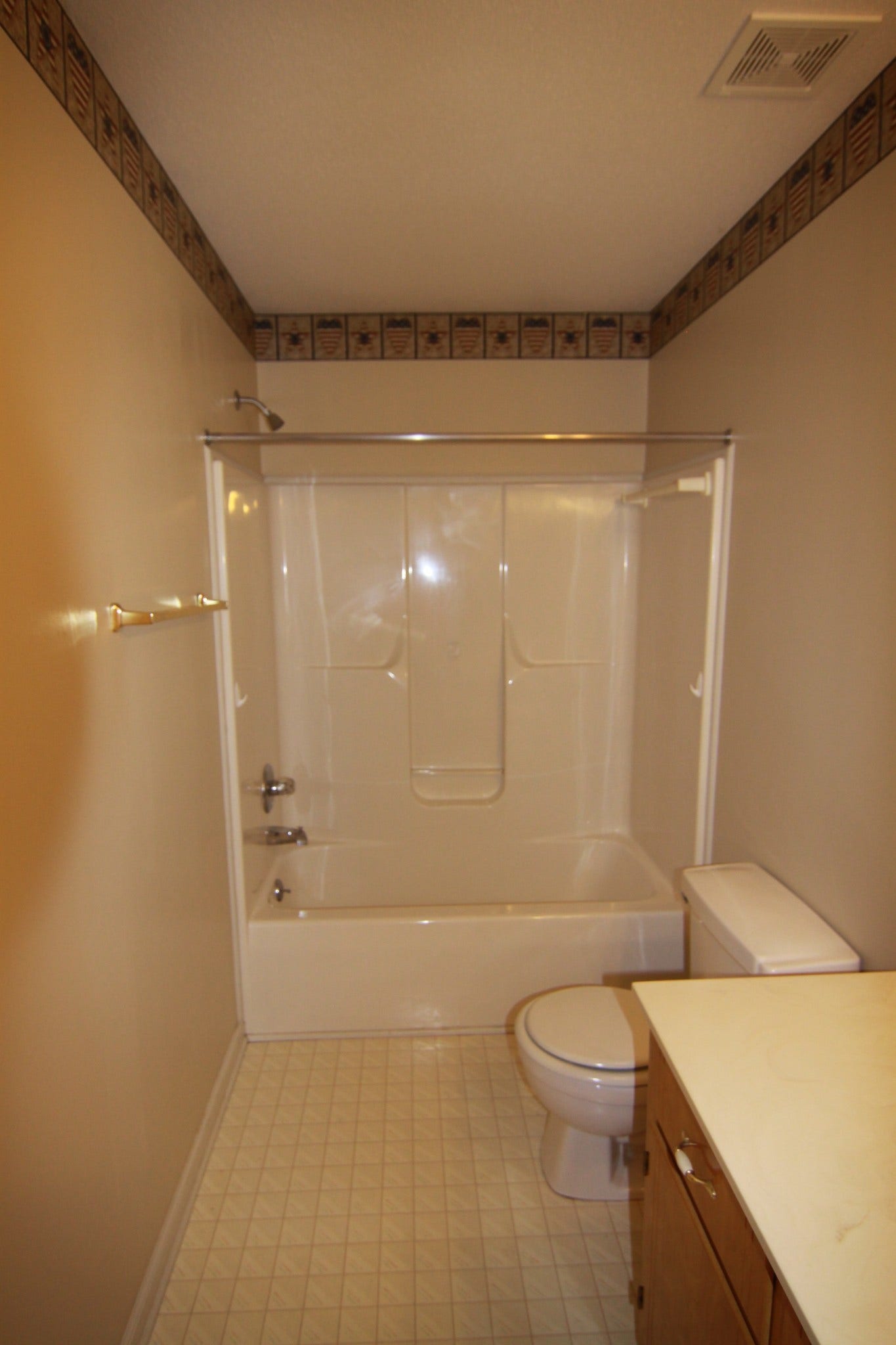 2424 Sphinx Ct, Clarksville, TN 37042 2424 Sphinx Ct, Clarksville, TN 37042
