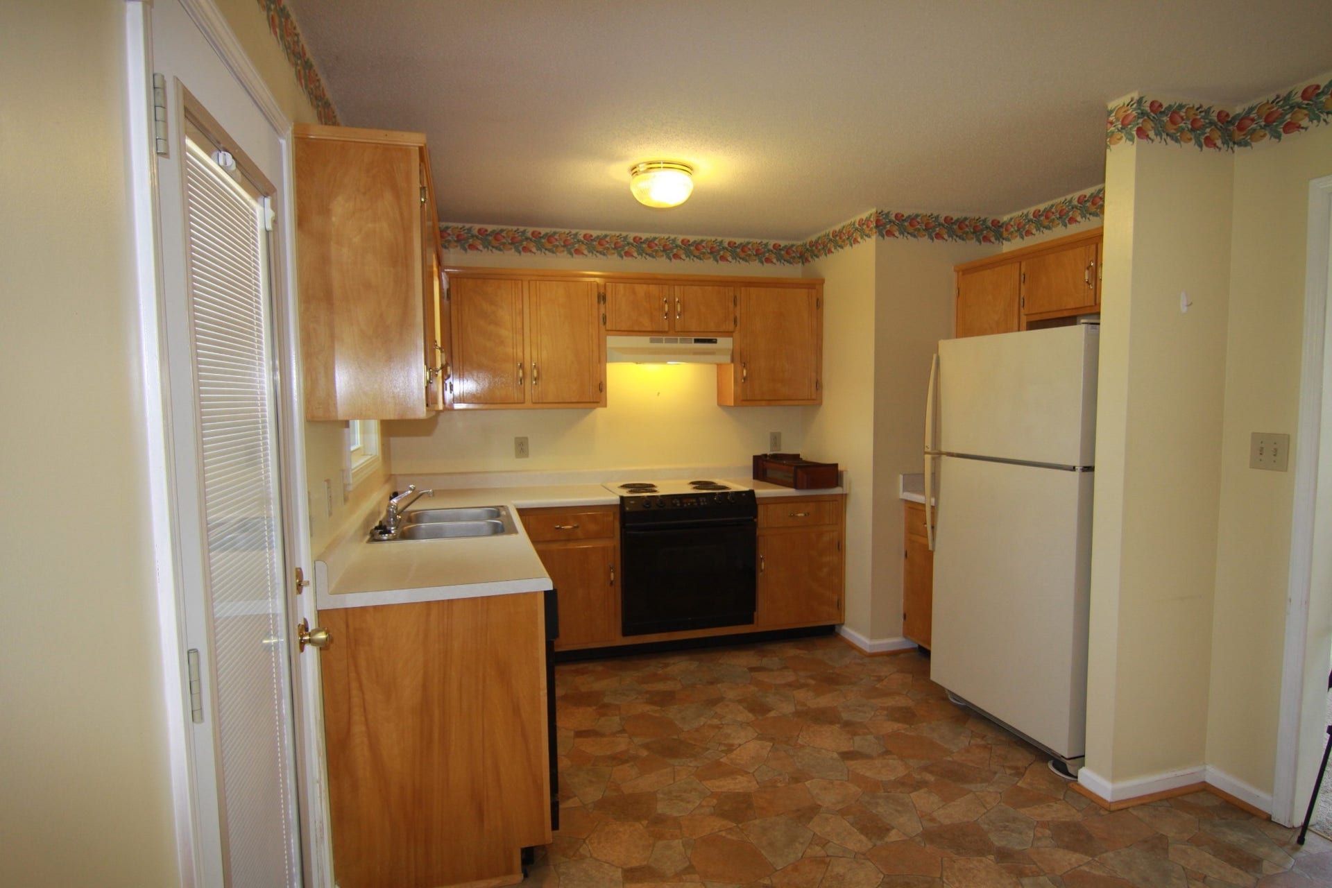 2424 Sphinx Ct, Clarksville, TN 37042 2424 Sphinx Ct, Clarksville, TN 37042