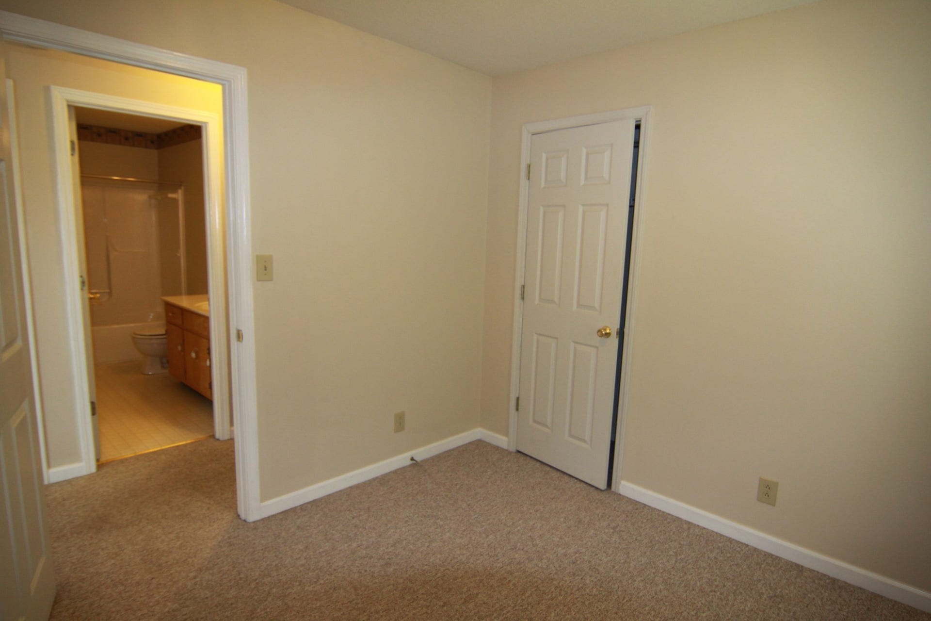 2424 Sphinx Ct, Clarksville, TN 37042 2424 Sphinx Ct, Clarksville, TN 37042