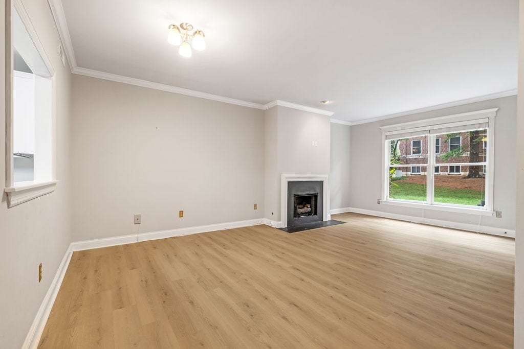 4040 Woodlawn Dr, #12, Nashville, TN 37205 4040 Woodlawn Dr, #12, Nashville, TN 37205