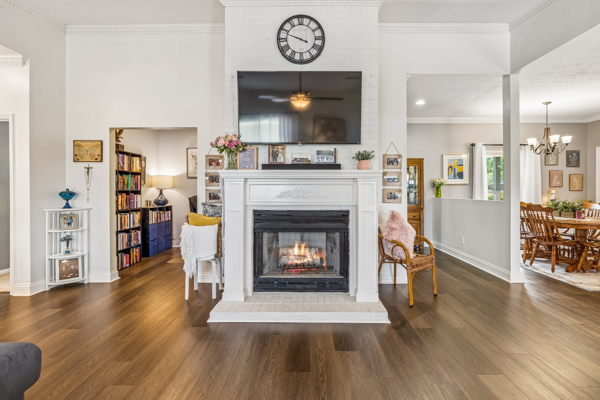 1121 Lakes Edge Dr, Murfreesboro, TN 37130 1121 Lakes Edge Dr, Murfreesboro, TN 37130
