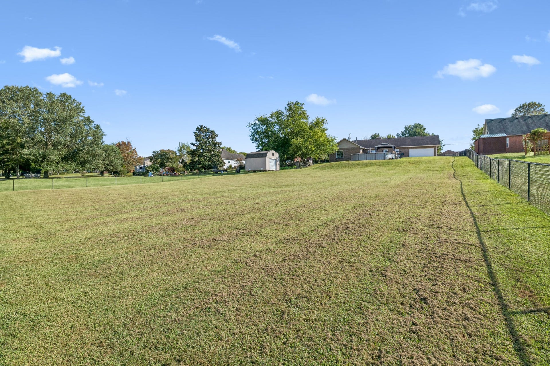 1121 Lakes Edge Dr, Murfreesboro, TN 37130 1121 Lakes Edge Dr, Murfreesboro, TN 37130