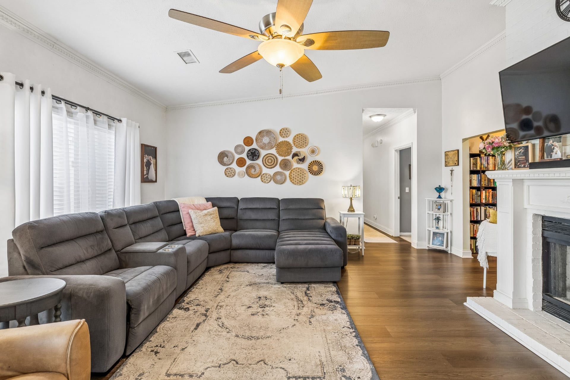 1121 Lakes Edge Dr, Murfreesboro, TN 37130 1121 Lakes Edge Dr, Murfreesboro, TN 37130