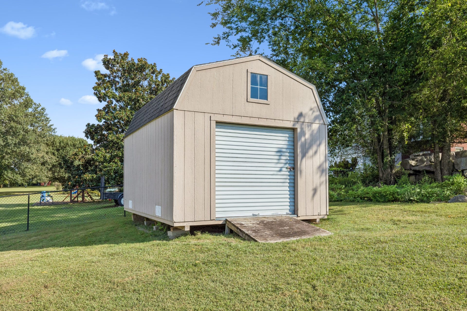 1121 Lakes Edge Dr, Murfreesboro, TN 37130 1121 Lakes Edge Dr, Murfreesboro, TN 37130