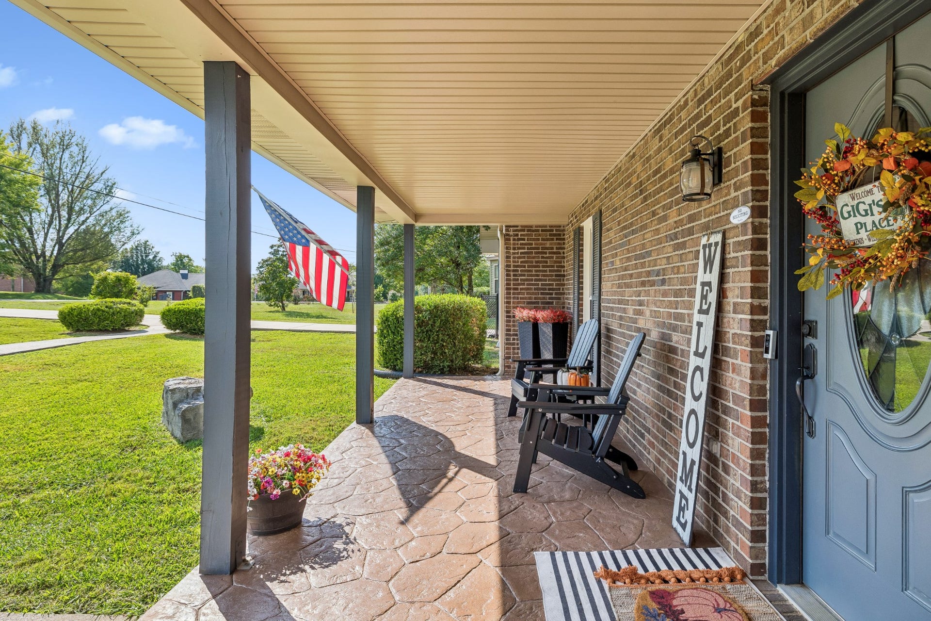 1121 Lakes Edge Dr, Murfreesboro, TN 37130 1121 Lakes Edge Dr, Murfreesboro, TN 37130