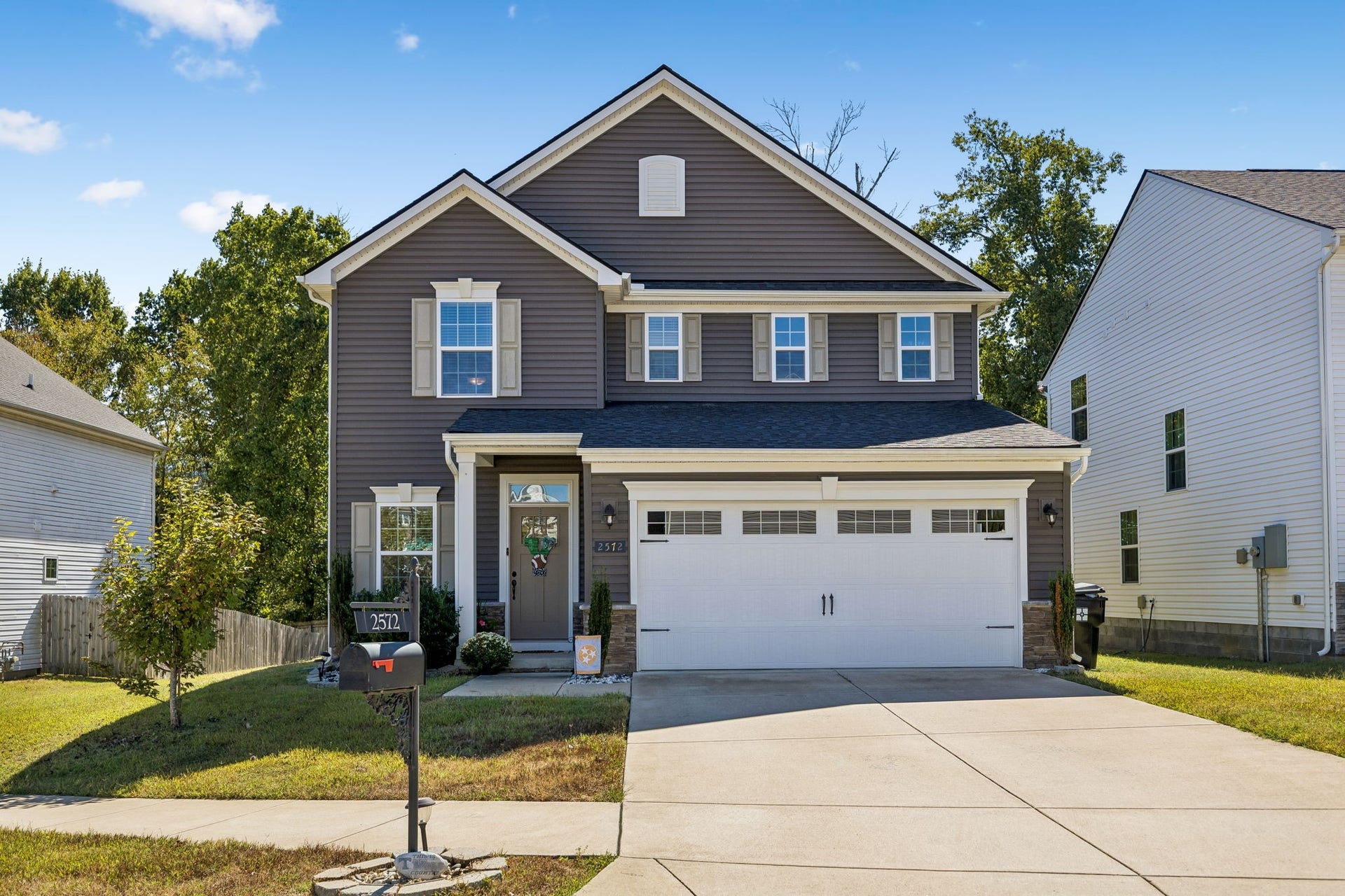 2572 Grove Park Way, Columbia, TN 38401 2572 Grove Park Way, Columbia, TN 38401