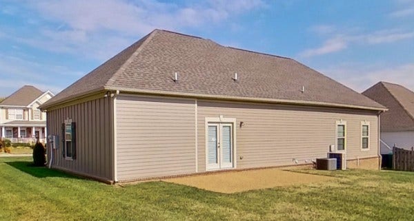 1103 McDonough Cir, Thompsons Station, TN 37179 1103 McDonough Cir, Thompsons Station, TN 37179