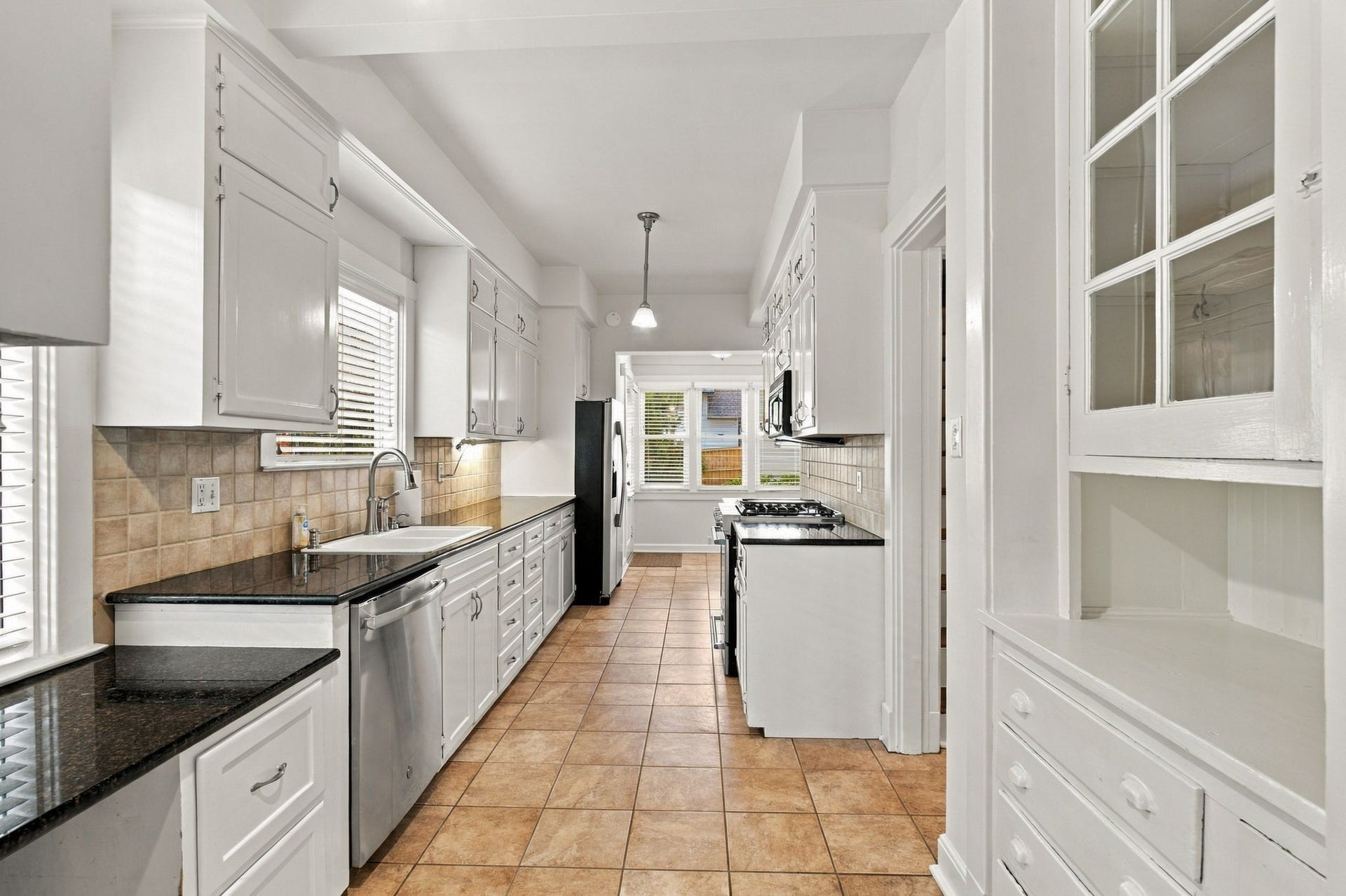 2000 19th Ave S, Nashville, TN 37212 2000 19th Ave S, Nashville, TN 37212