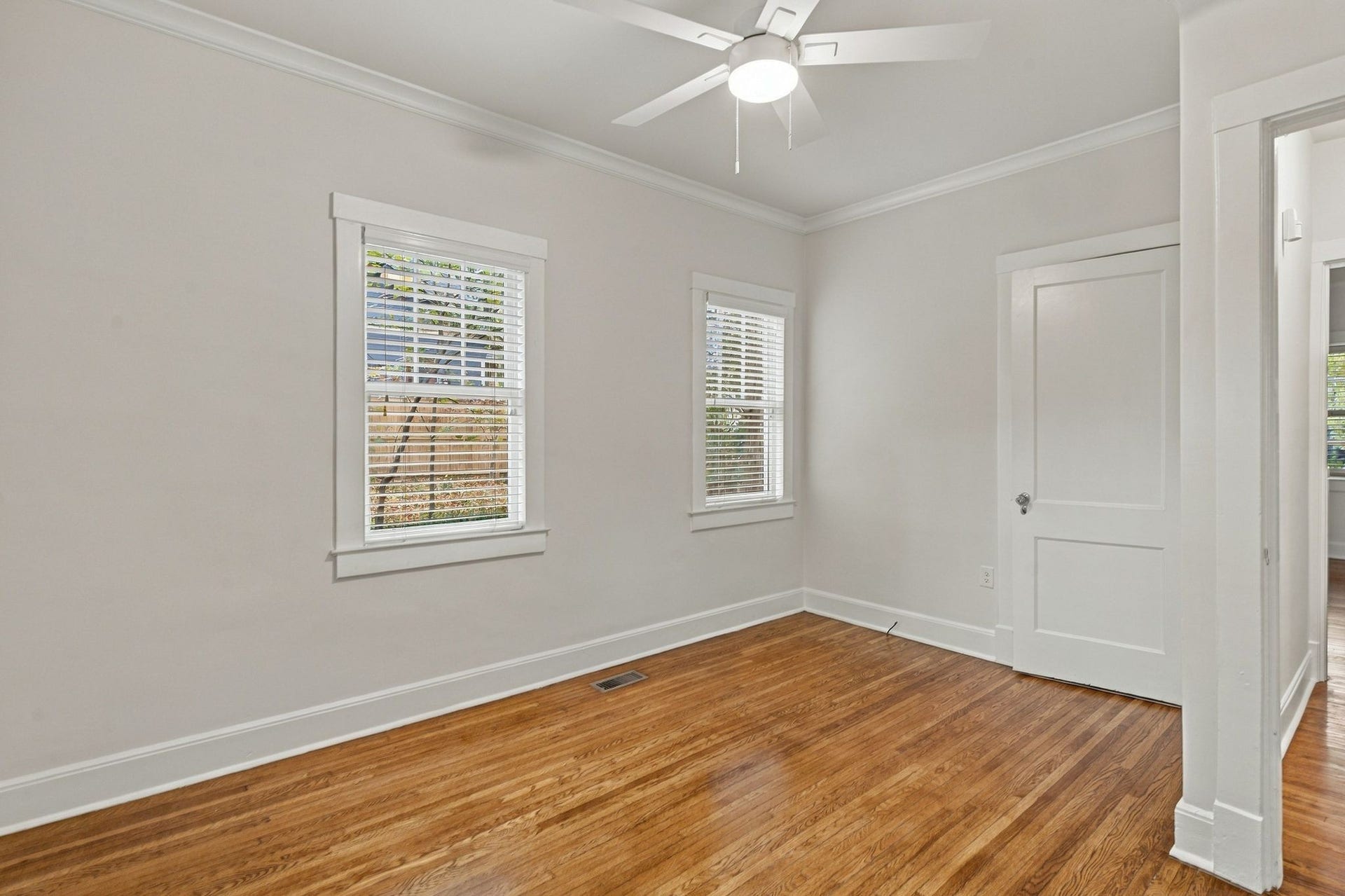 2000 19th Ave S, Nashville, TN 37212 2000 19th Ave S, Nashville, TN 37212