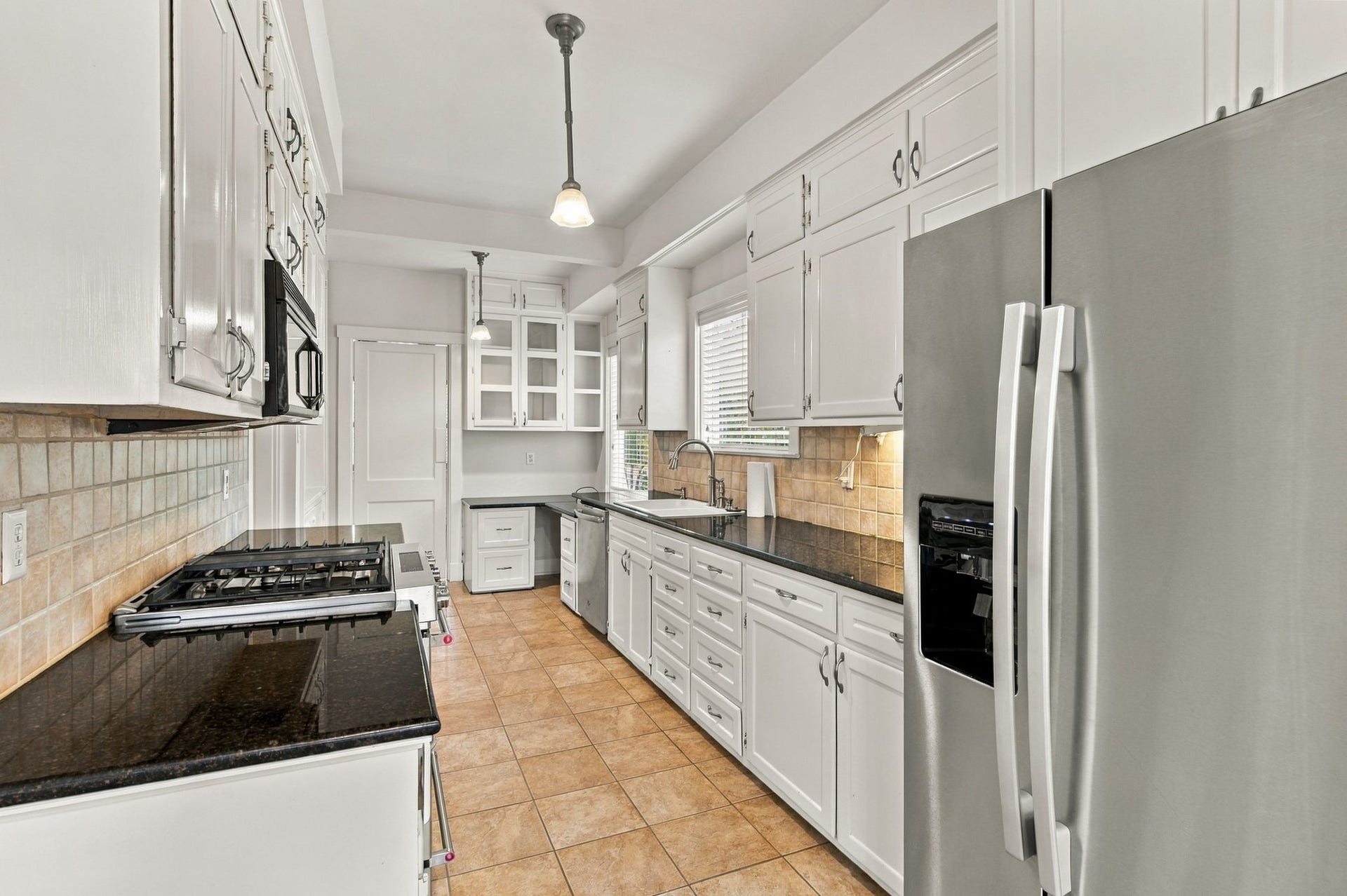 2000 19th Ave S, Nashville, TN 37212 2000 19th Ave S, Nashville, TN 37212