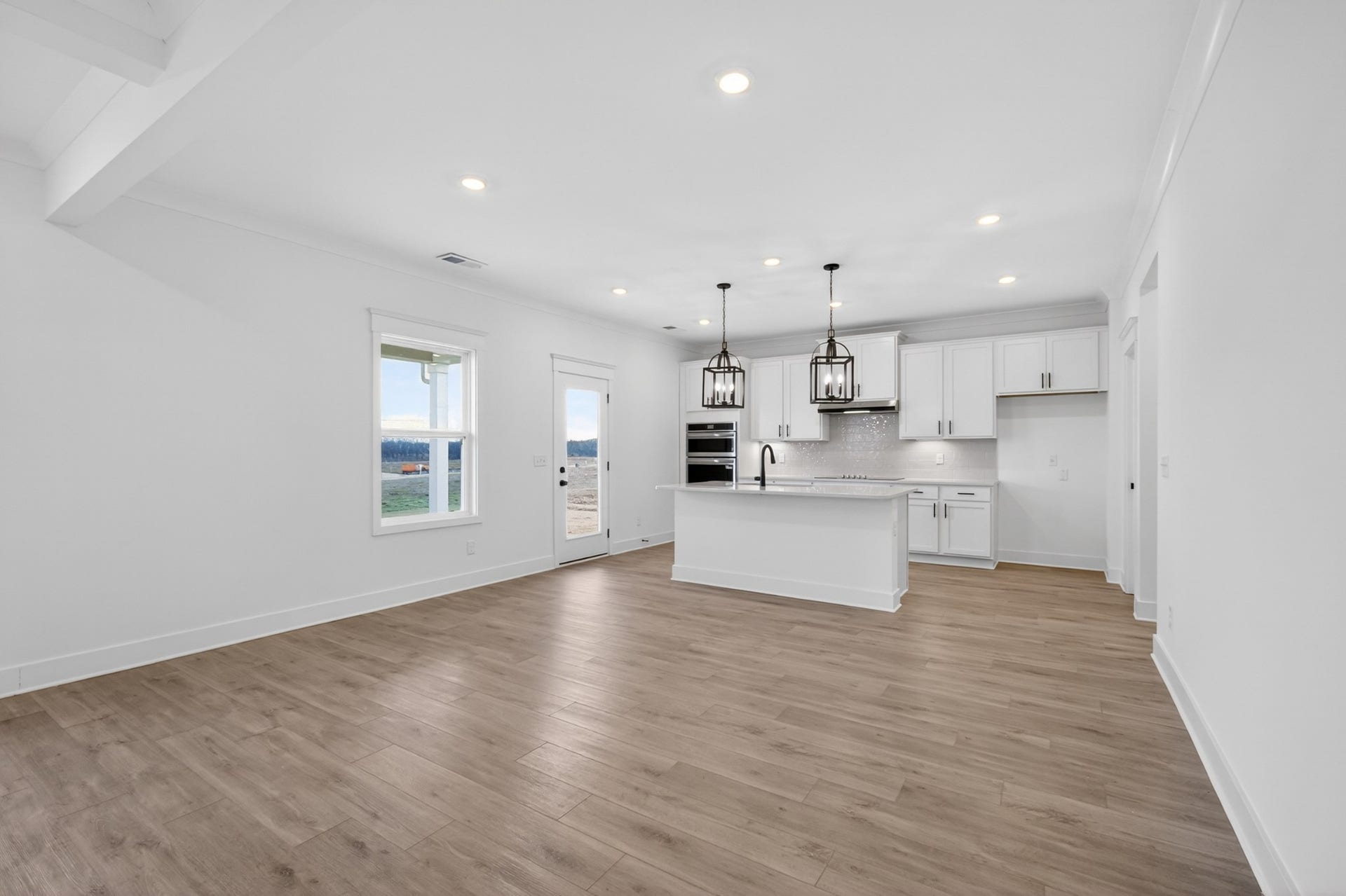 153 Yuma Lane, White House, TN 37188 **Photos are of a model home and will not match all selections in subject property**