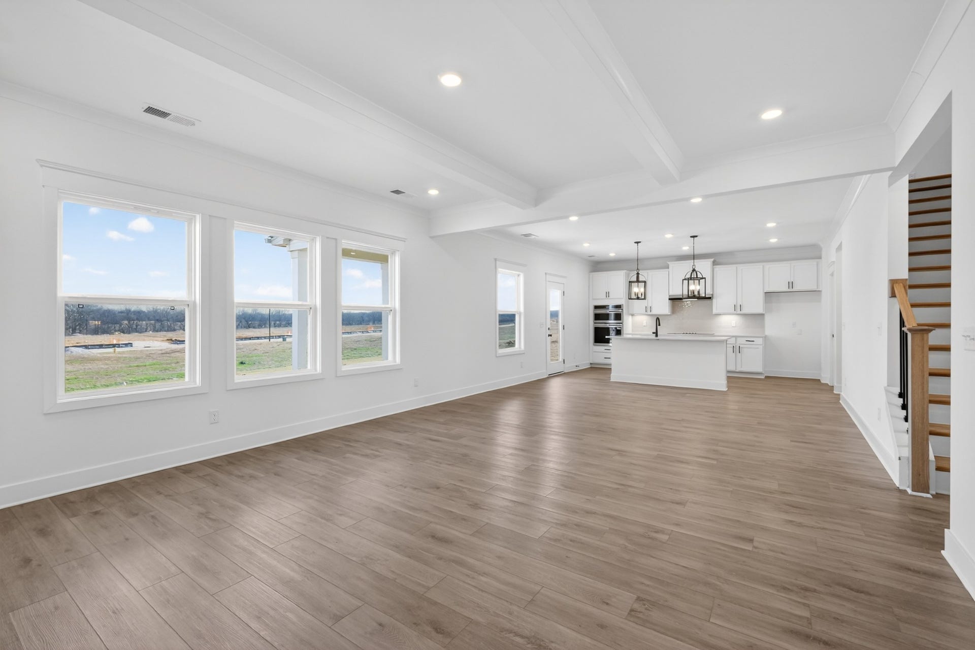 153 Yuma Lane, White House, TN 37188 **Photos are of a model home and will not match all selections in subject property**