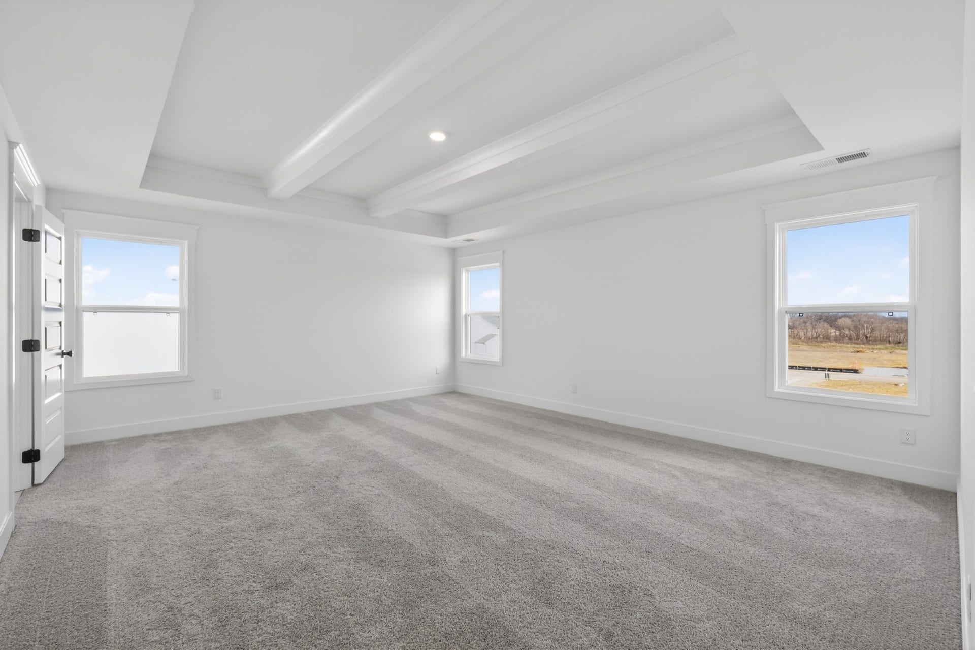 153 Yuma Lane, White House, TN 37188 **Photos are of a model home and will not match all selections in subject property**