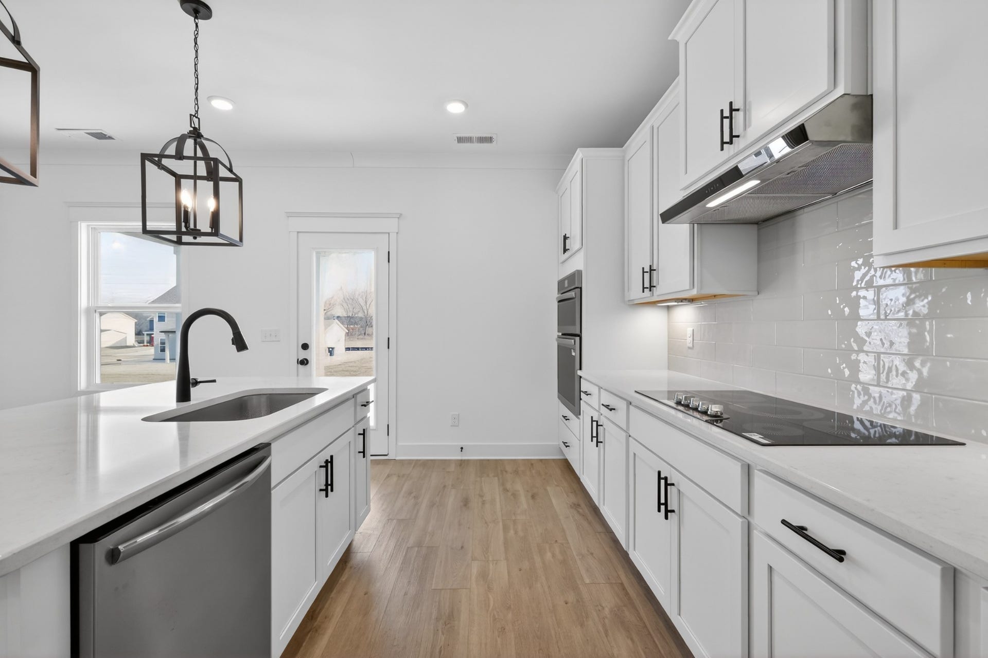 153 Yuma Lane, White House, TN 37188 **Photos are of a model home and will not match all selections in subject property**