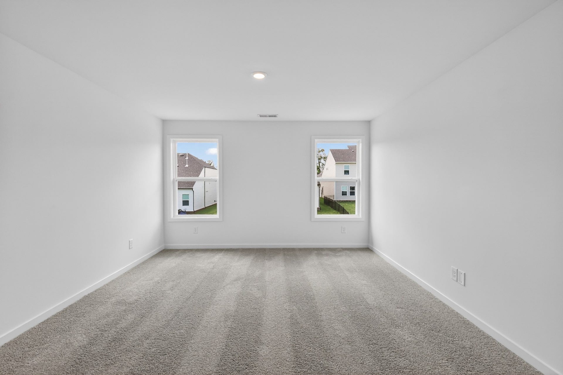 233 Hampshire Way, White House, TN 37188 ***Photos are of a model home and may not match subject property***