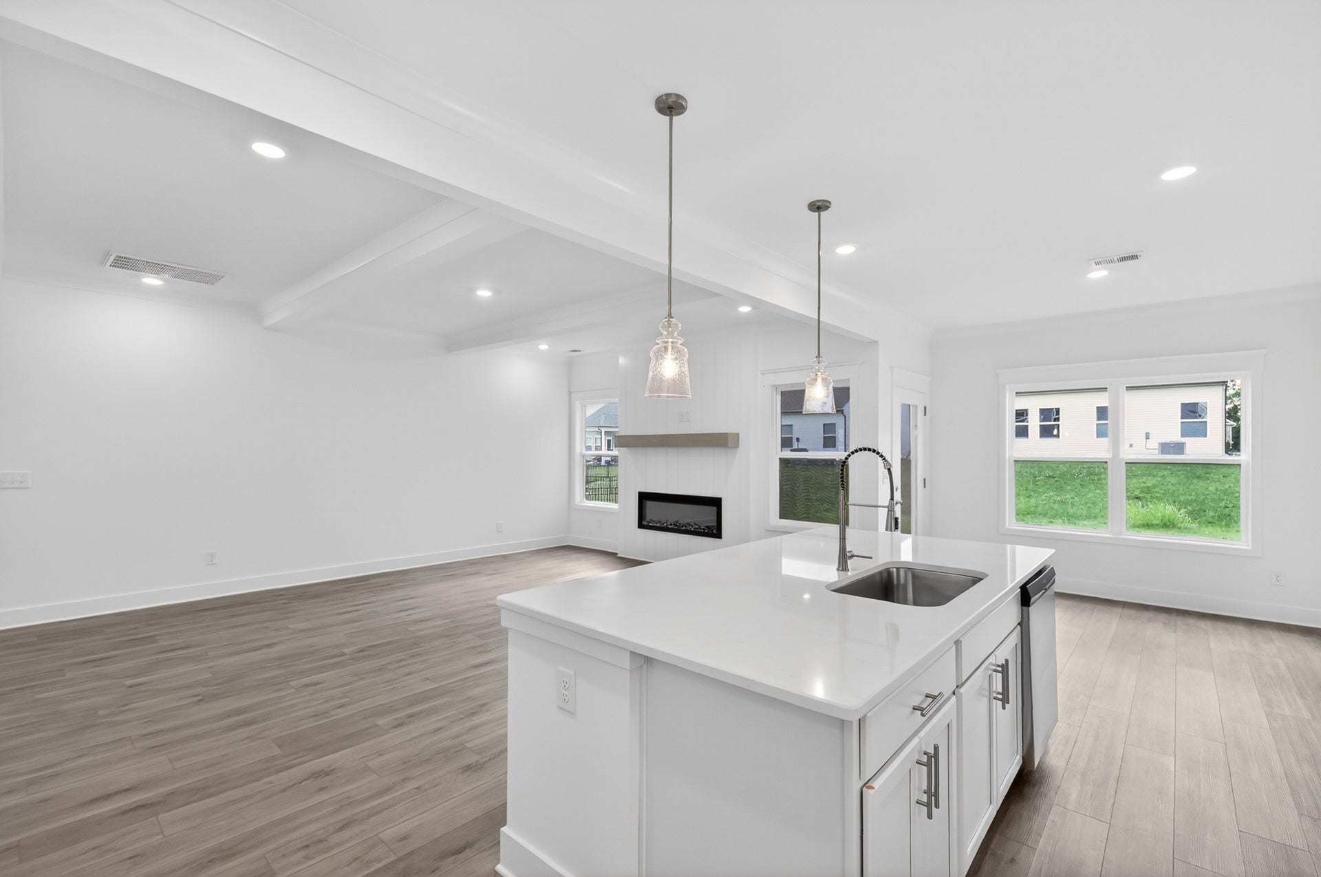 233 Hampshire Way, White House, TN 37188 ***Photos are of a model home and may not match subject property***