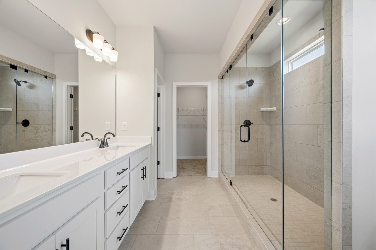 236 Hampshire Way, White House, TN 37188 ***Example of model home and selections/finishes will vary per home***