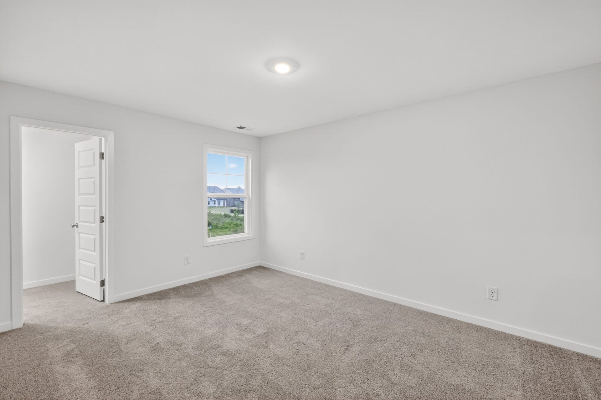 232 Hampshire Way, White House, TN 37188 ***Example of model home and selections/finishes will vary per home***
