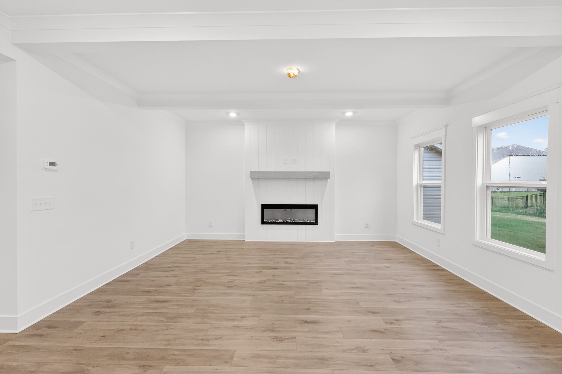 232 Hampshire Way, White House, TN 37188 ***Example of model home and selections/finishes will vary per home***