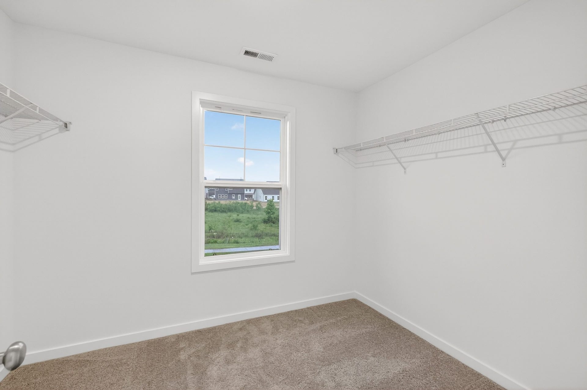 232 Hampshire Way, White House, TN 37188 ***Example of model home and selections/finishes will vary per home***