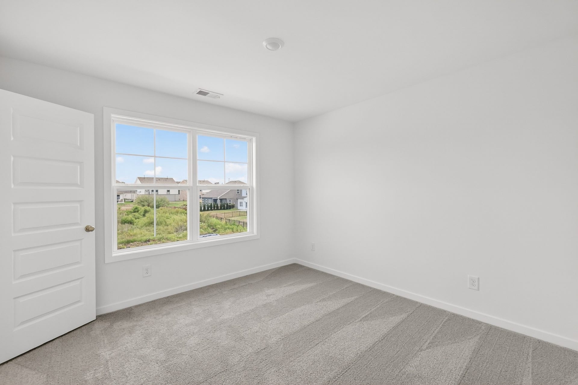237 Hampshire Way, White House, TN 37188 ***Example of model home and selections/finishes will vary per home***