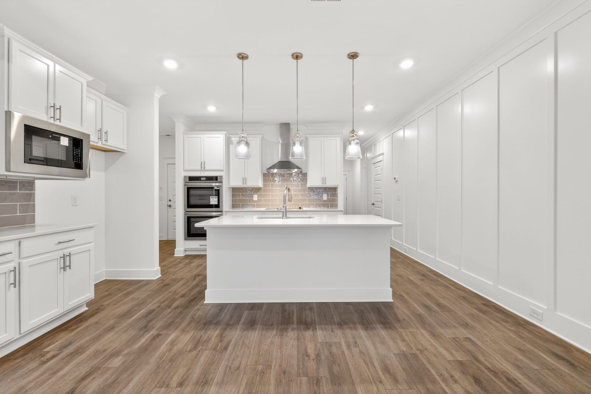 441 Charlie Place, White House, TN 37188 *Photos are of a model home and may not fully represent selections and features of the subject property.