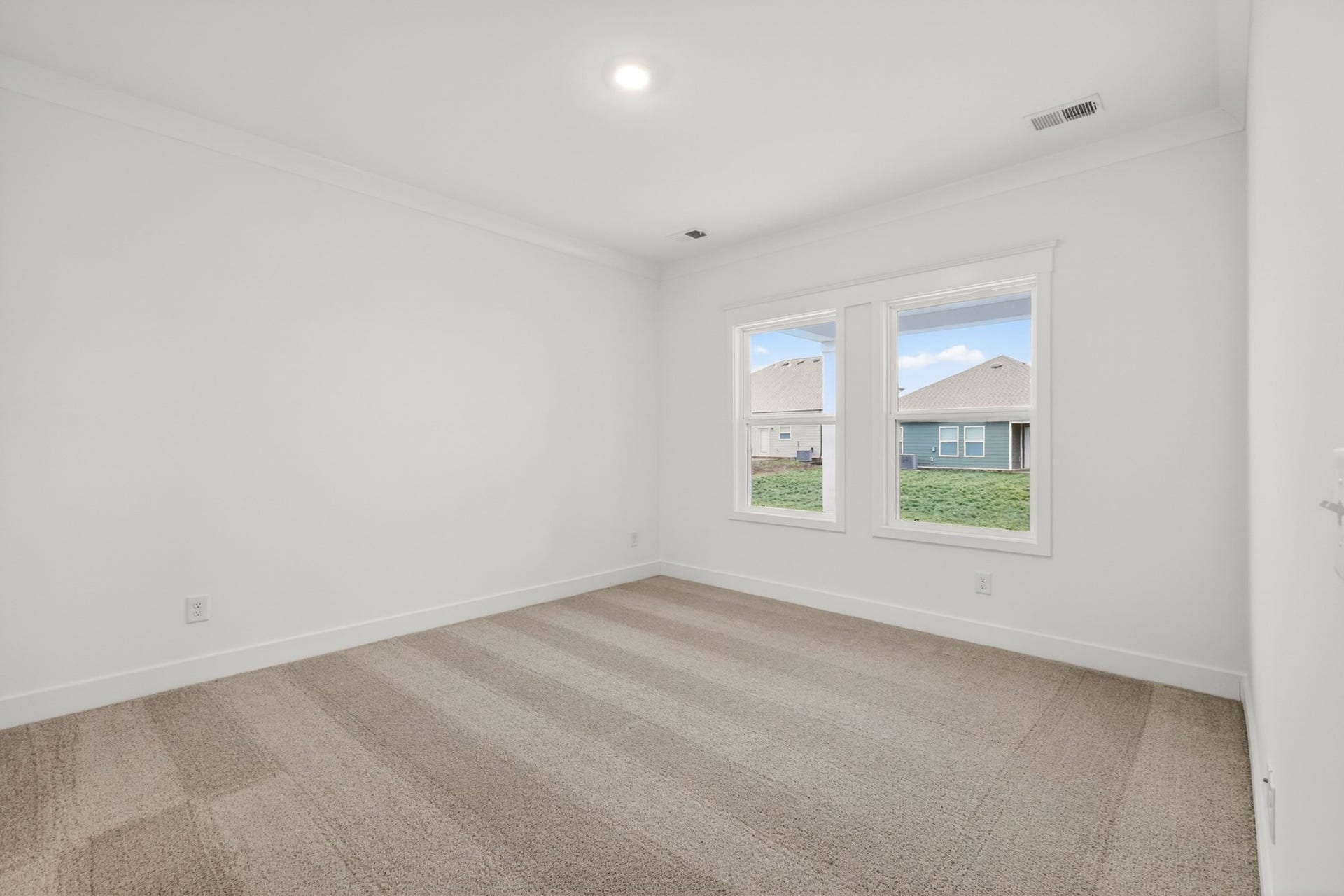 441 Charlie Place, White House, TN 37188 *Photos are of a model home and may not fully represent selections and features of the subject property.