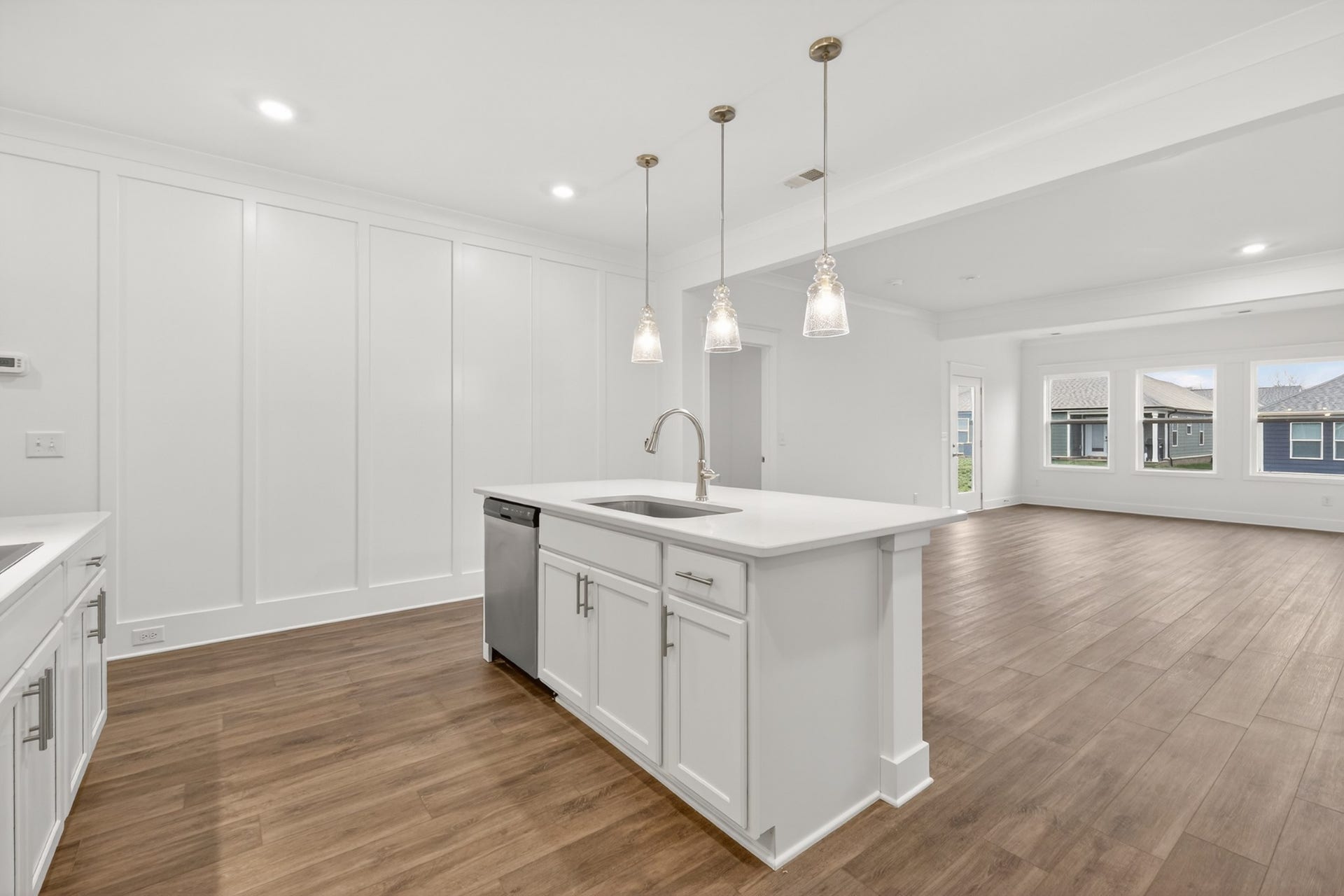 441 Charlie Place, White House, TN 37188 *Photos are of a model home and may not fully represent selections and features of the subject property.