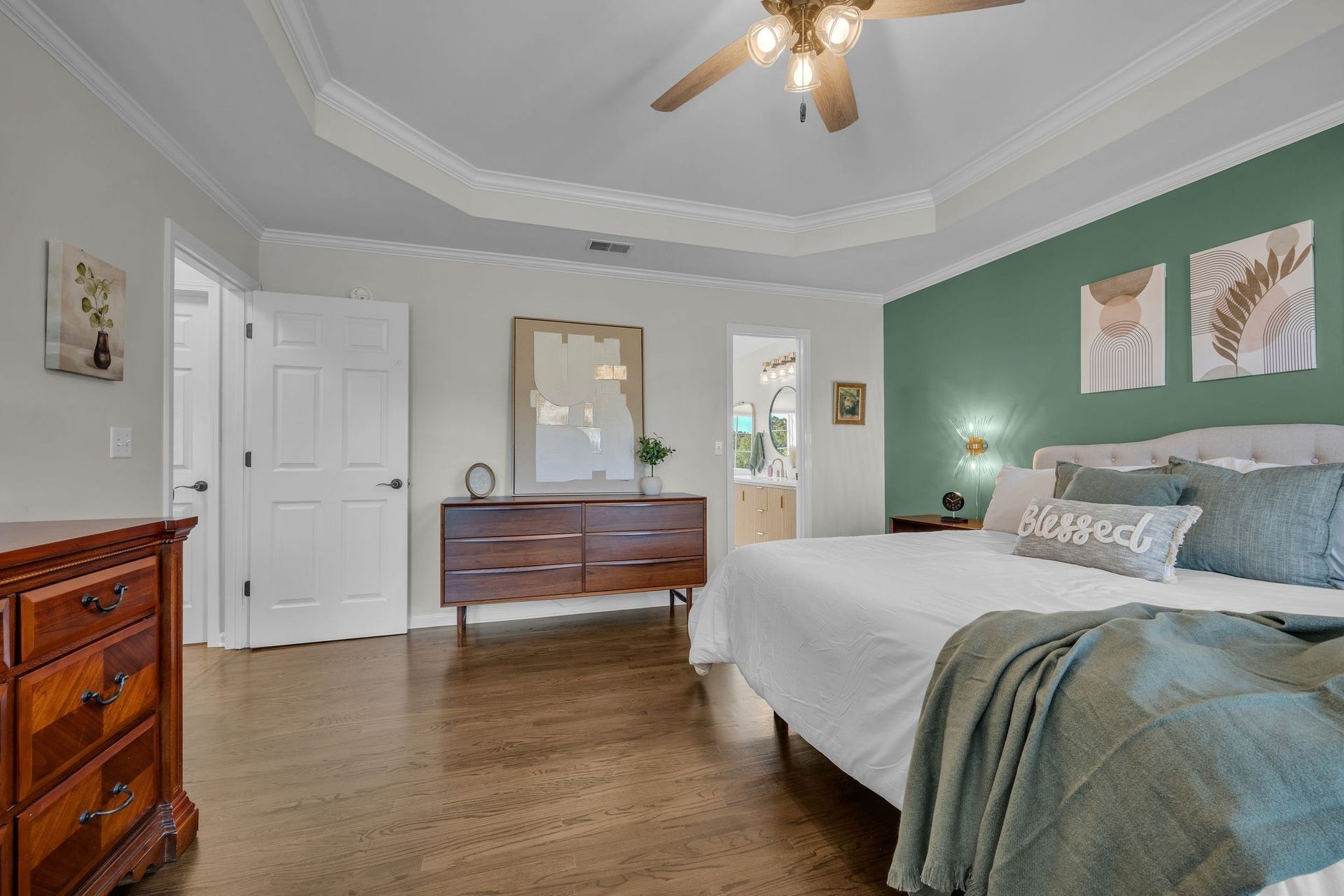 170 Lena Loop, Burns, TN 37029 Primary bedroom 15x14