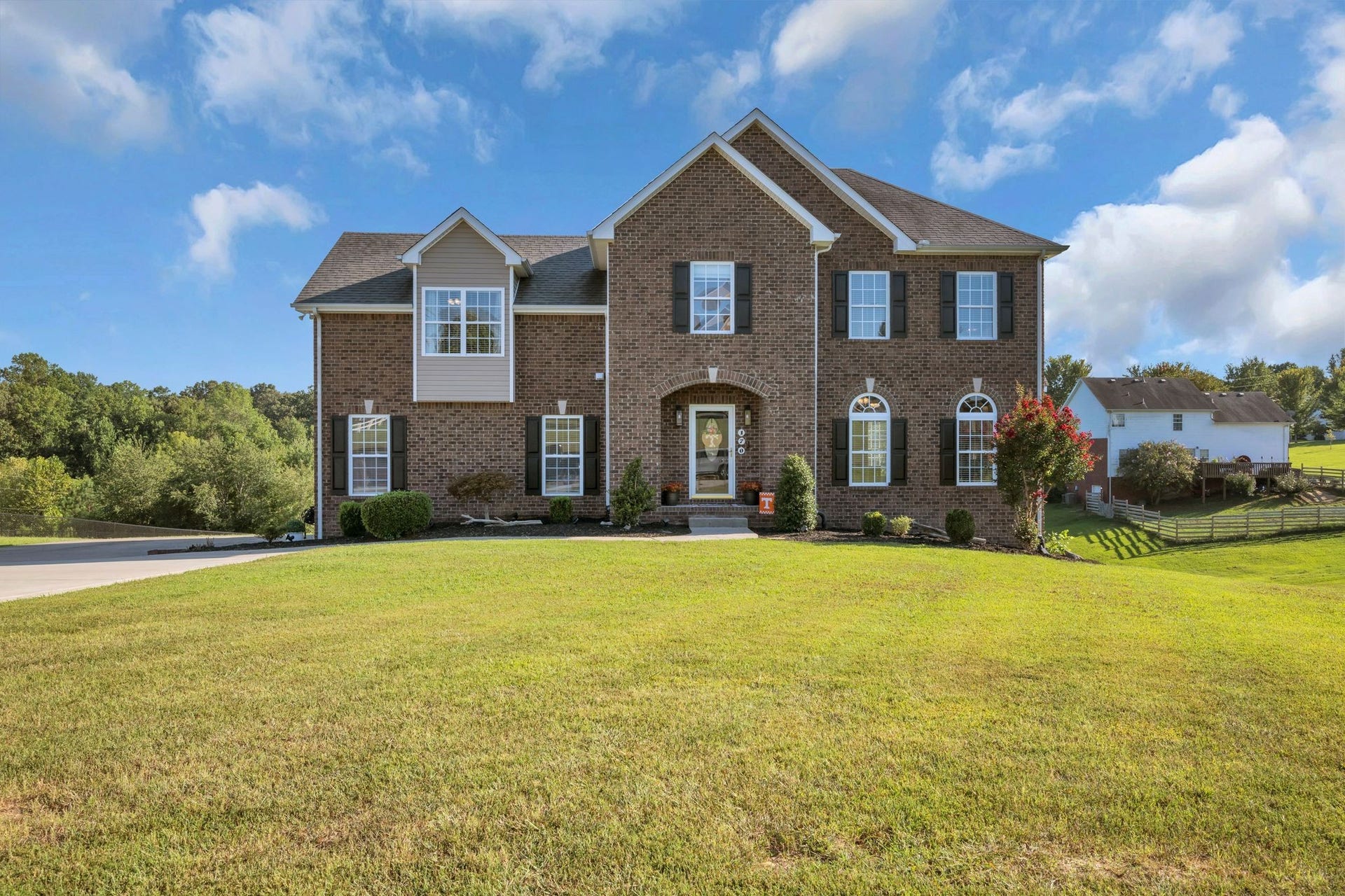 170 Lena Loop, Burns, TN 37029 170 Lena Loop, Burns, TN 37029