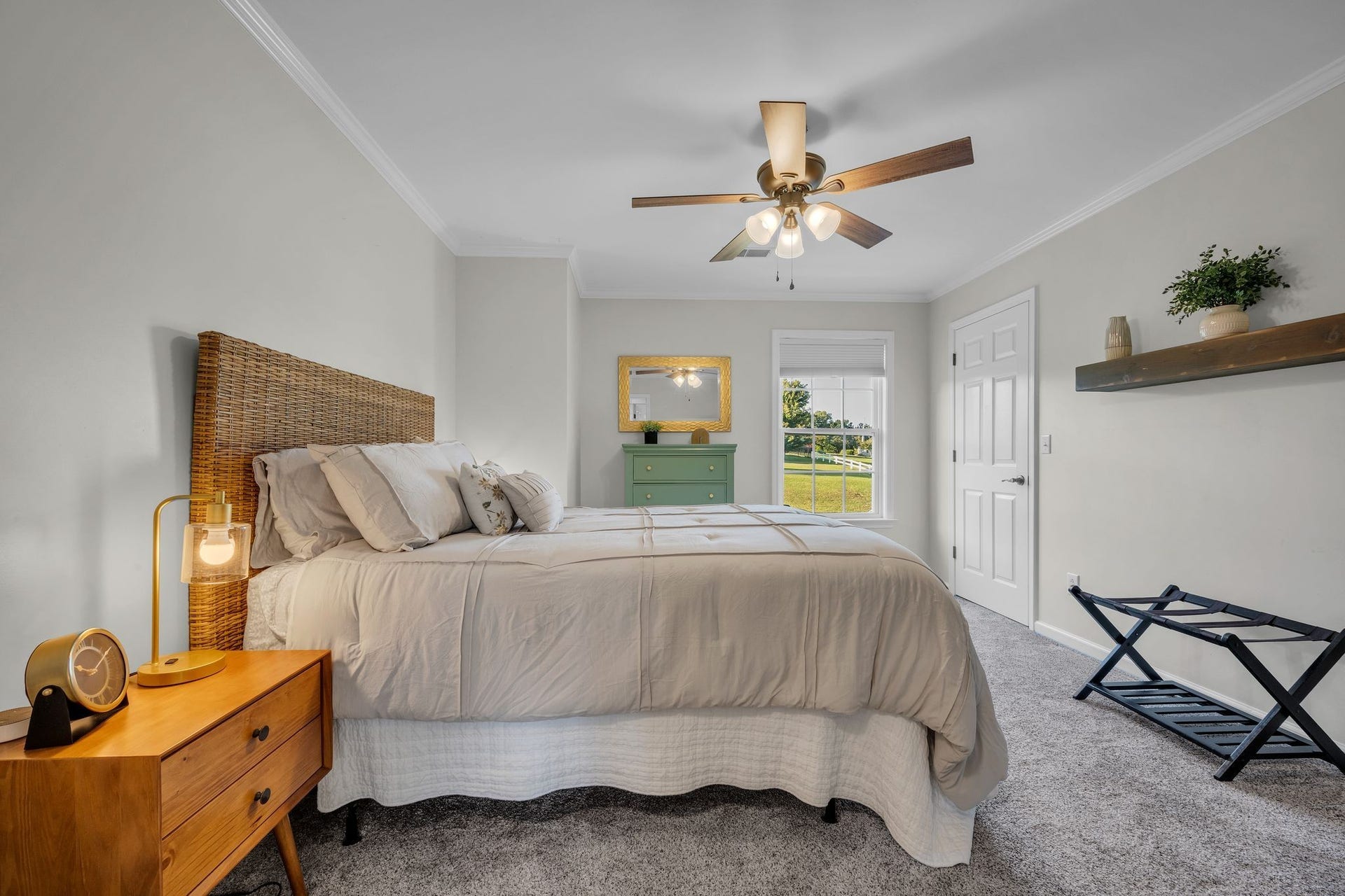 170 Lena Loop, Burns, TN 37029 Bedroom 15x12 with extra large closet