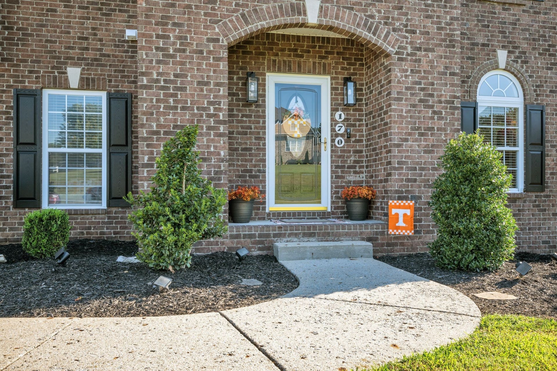 170 Lena Loop, Burns, TN 37029 170 Lena Loop, Burns, TN 37029