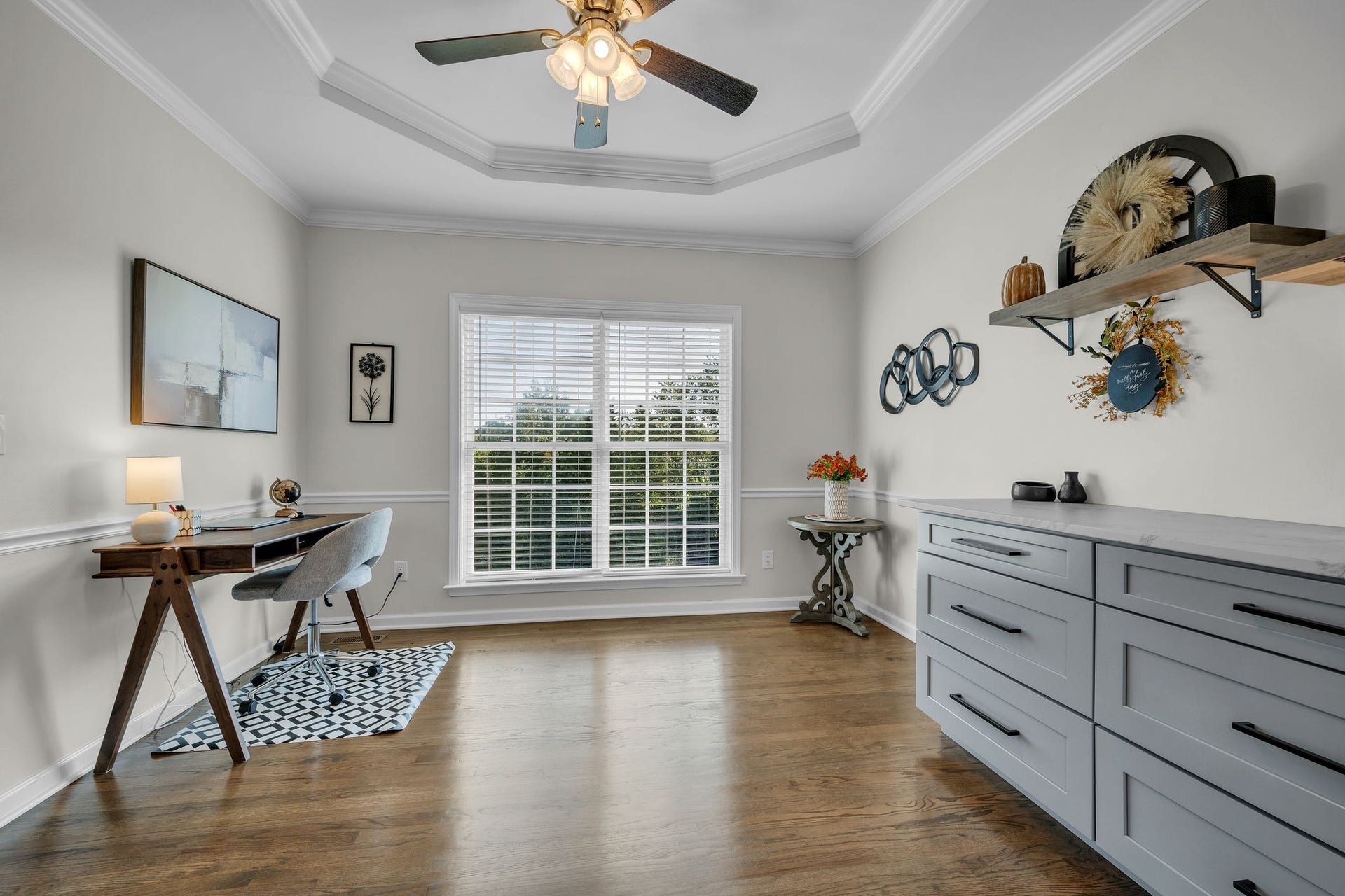 170 Lena Loop, Burns, TN 37029 Dining room or office with coffee bar and extra space for all your cookware, food etc,.