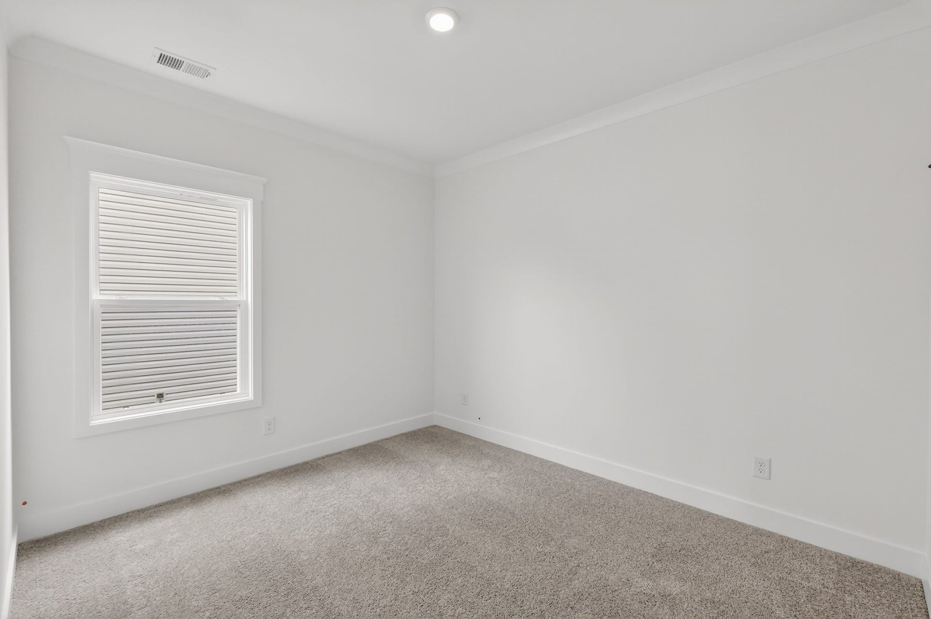 1479 Charlie Place, White House, TN 37188 **Model home photos and actual home selections will vary**