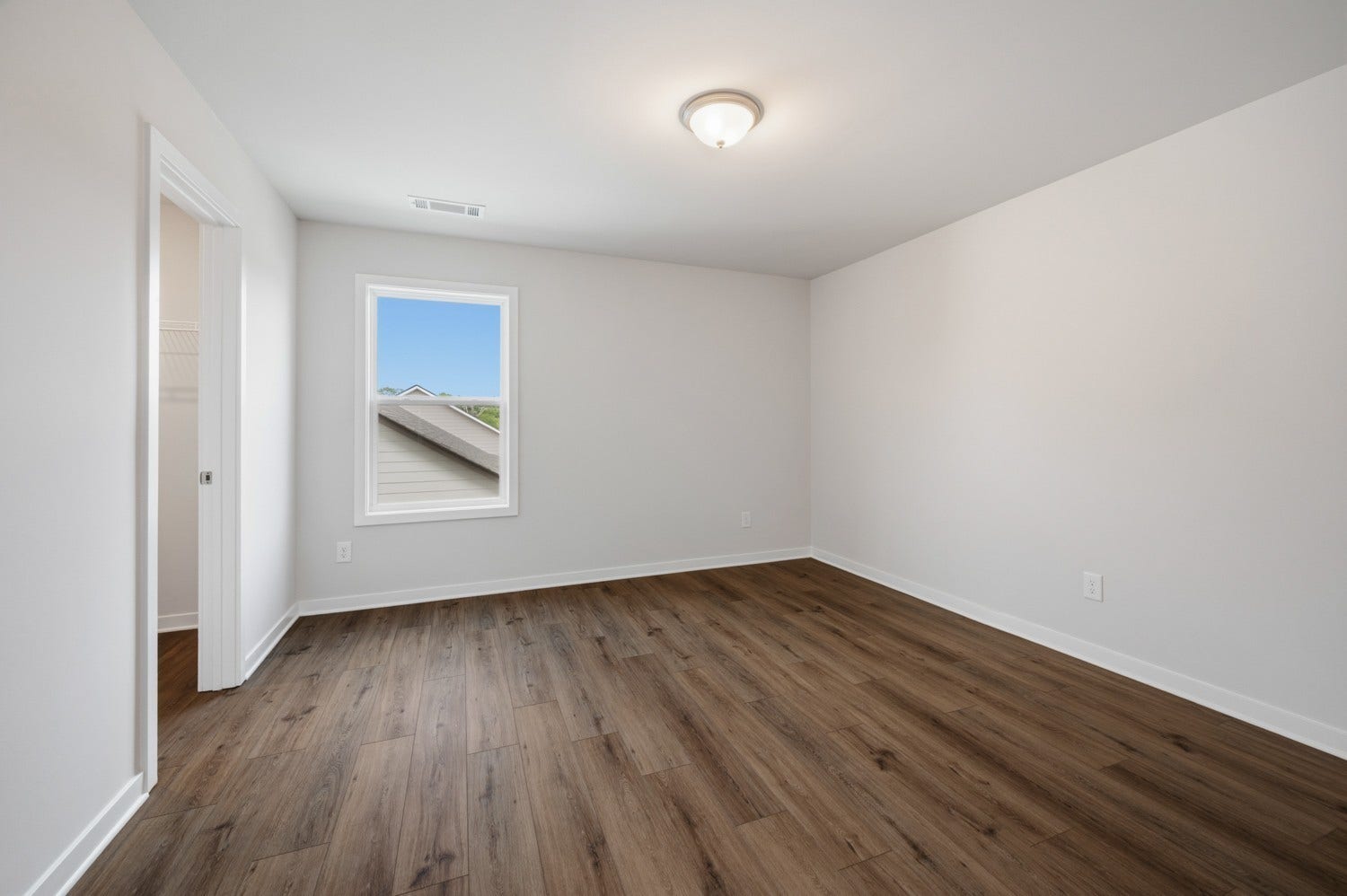1829 Charlie Place, White House, TN 37188 ***Example of model home and selections/finishes will vary per home***