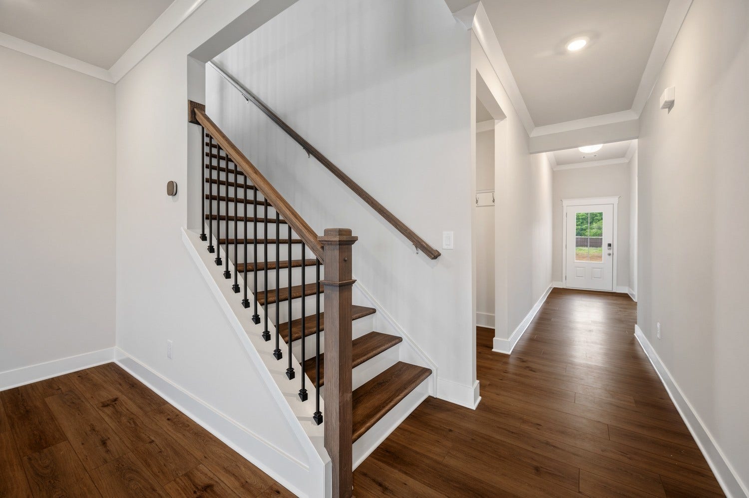 1829 Charlie Place, White House, TN 37188 ***Example of model home and selections/finishes will vary per home***