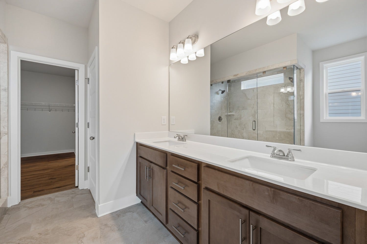1829 Charlie Place, White House, TN 37188 ***Example of model home and selections/finishes will vary per home***