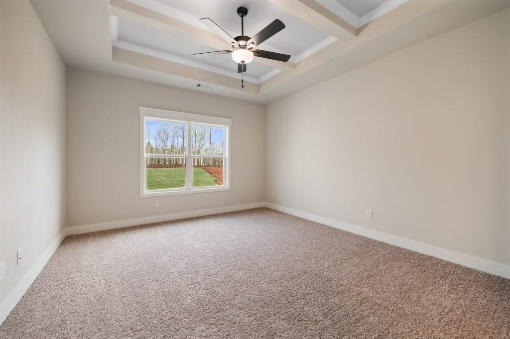 2417 Charlie Place, White House, TN 37188 **Photos are of model home and selections will vary at subject property**