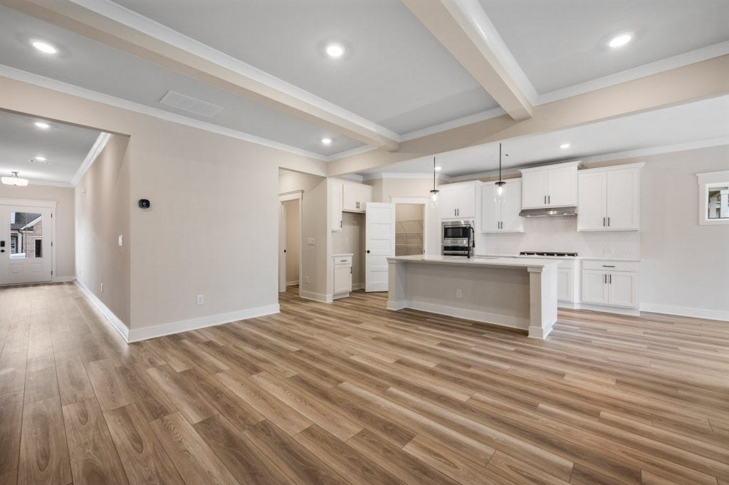 2417 Charlie Place, White House, TN 37188 **Photos are of model home and selections will vary at subject property**