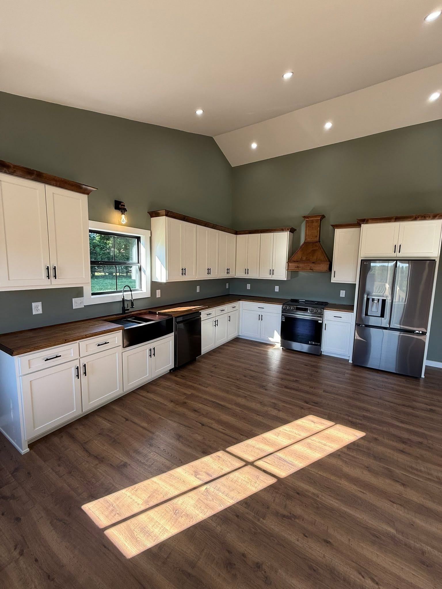 0 Bessie Clark Rd, Erin, TN 37061 0 Bessie Clark Rd, Erin, TN 37061