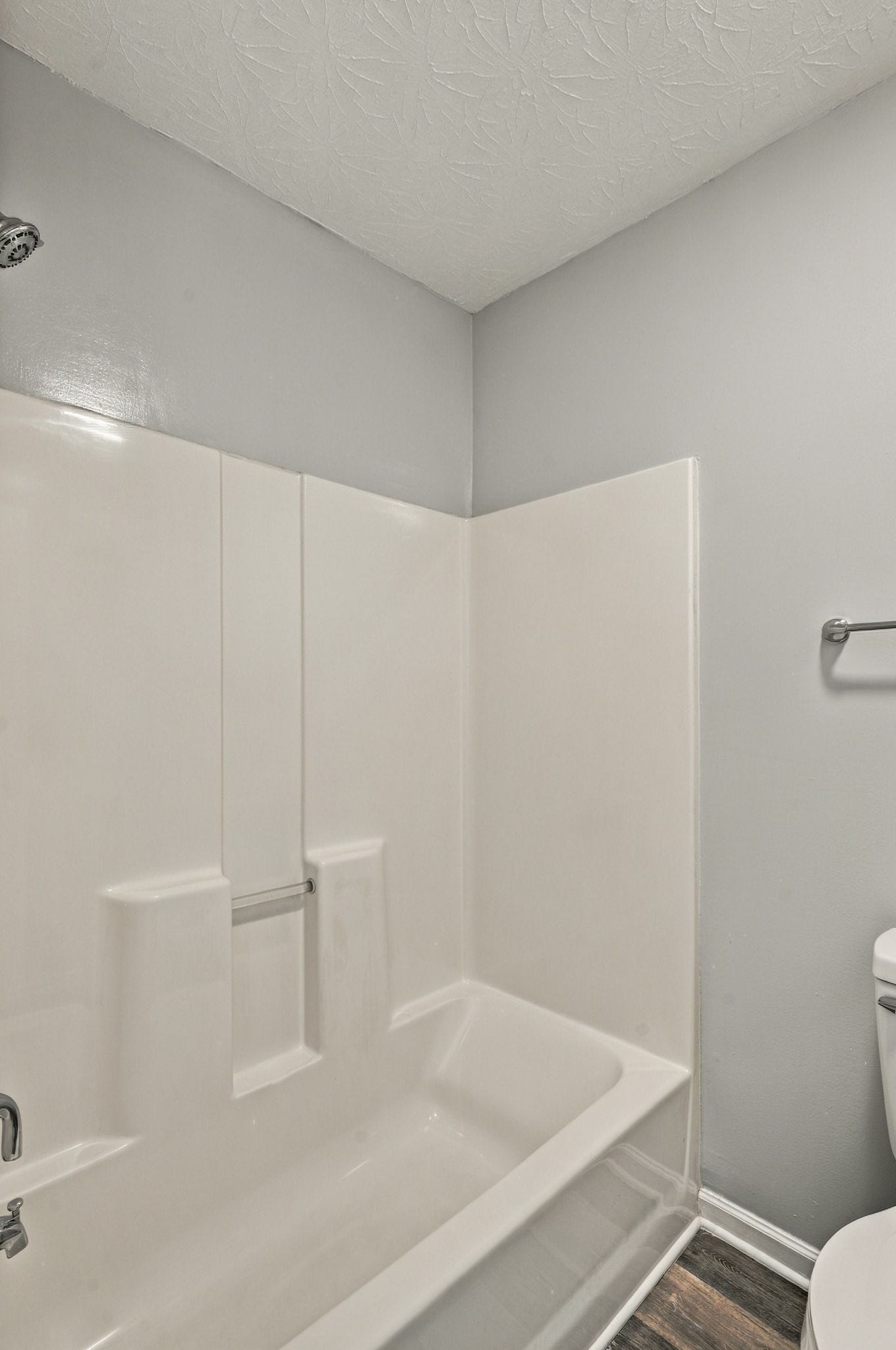 212 Graves Rd, Goodlettsville, TN 37072 212 Graves Rd, Goodlettsville, TN 37072