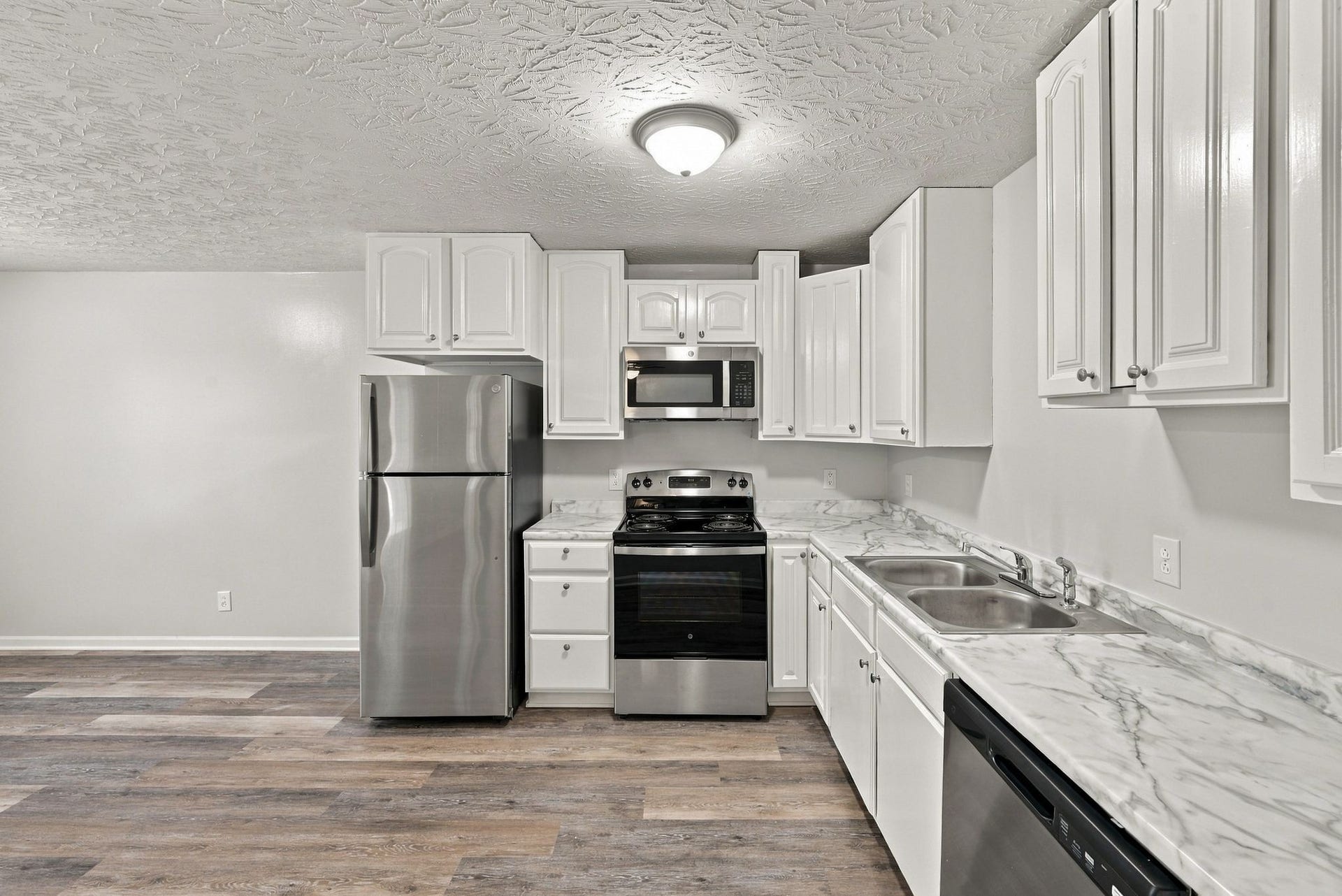 212 Graves Rd, Goodlettsville, TN 37072 212 Graves Rd, Goodlettsville, TN 37072