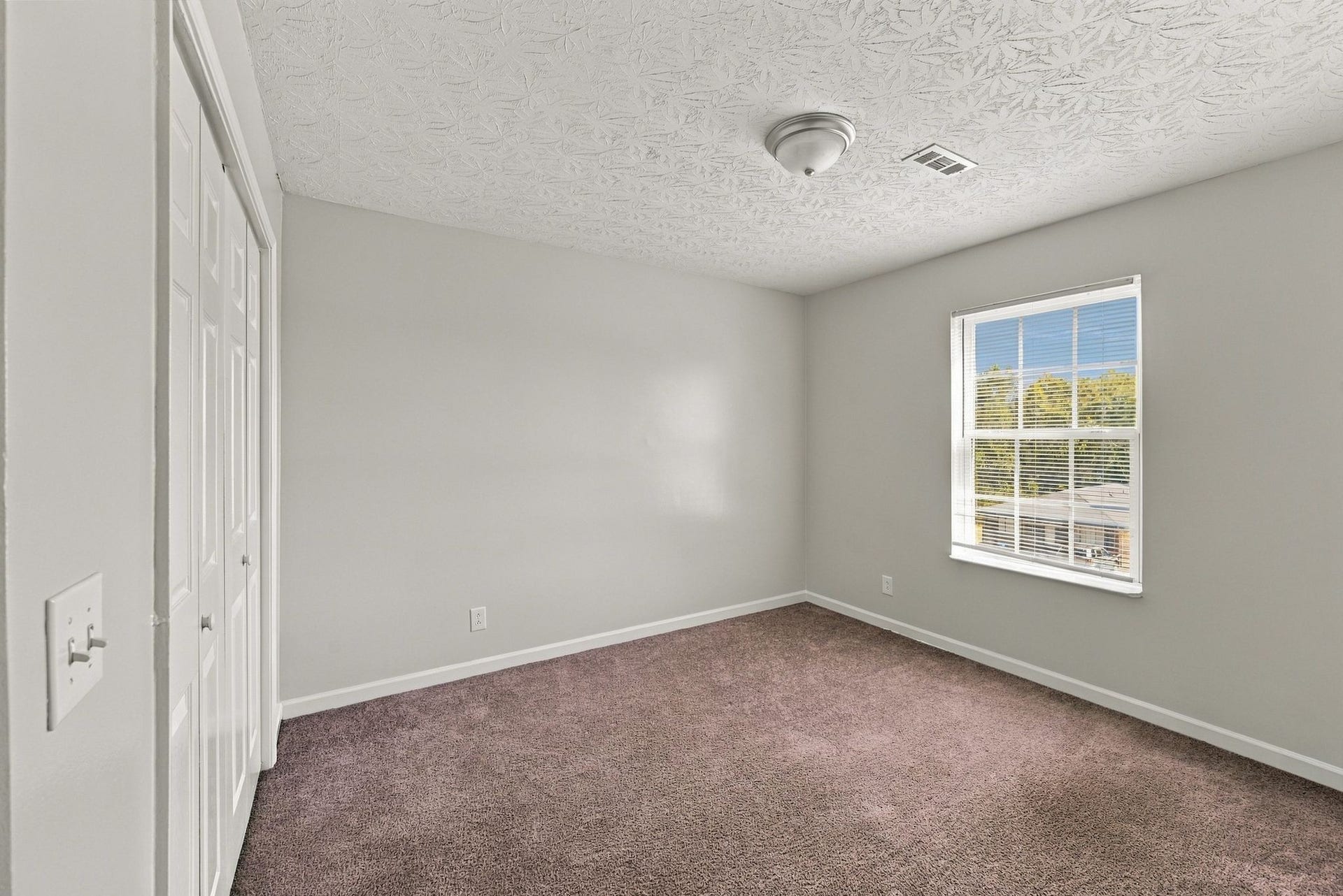 212 Graves Rd, Goodlettsville, TN 37072 212 Graves Rd, Goodlettsville, TN 37072