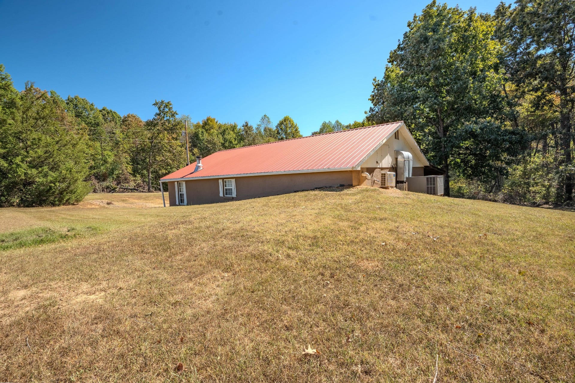 1286 David Patterson Rd, Lutts, TN 38471 1286 David Patterson Rd, Lutts, TN 38471