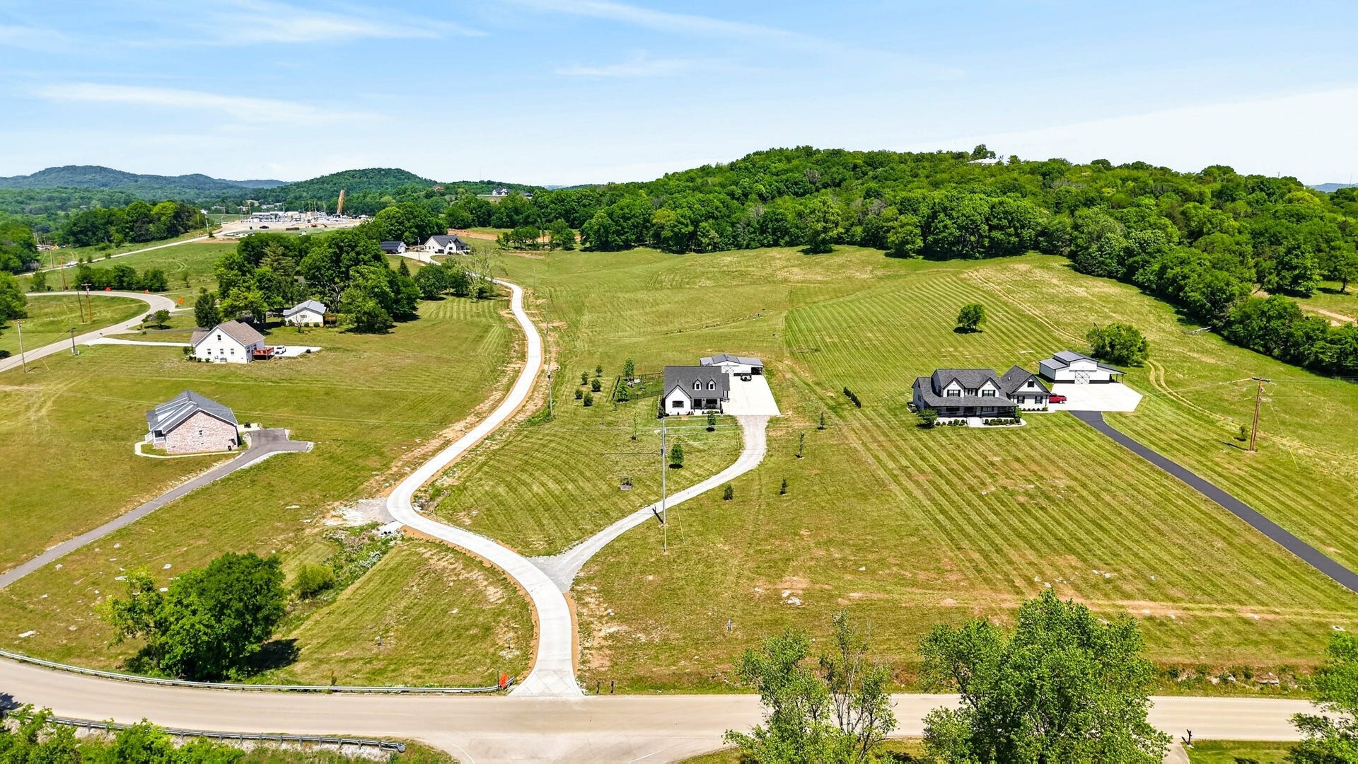 50 Lecornu Ln, Hartsville, TN 37074 50 Lecornu Ln, Hartsville, TN 37074