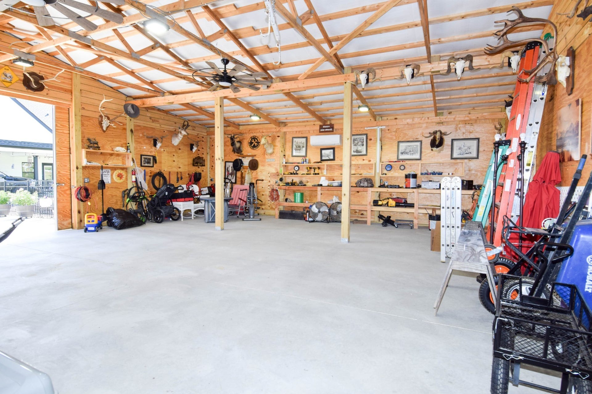 50 Lecornu Ln, Hartsville, TN 37074 50 Lecornu Ln, Hartsville, TN 37074